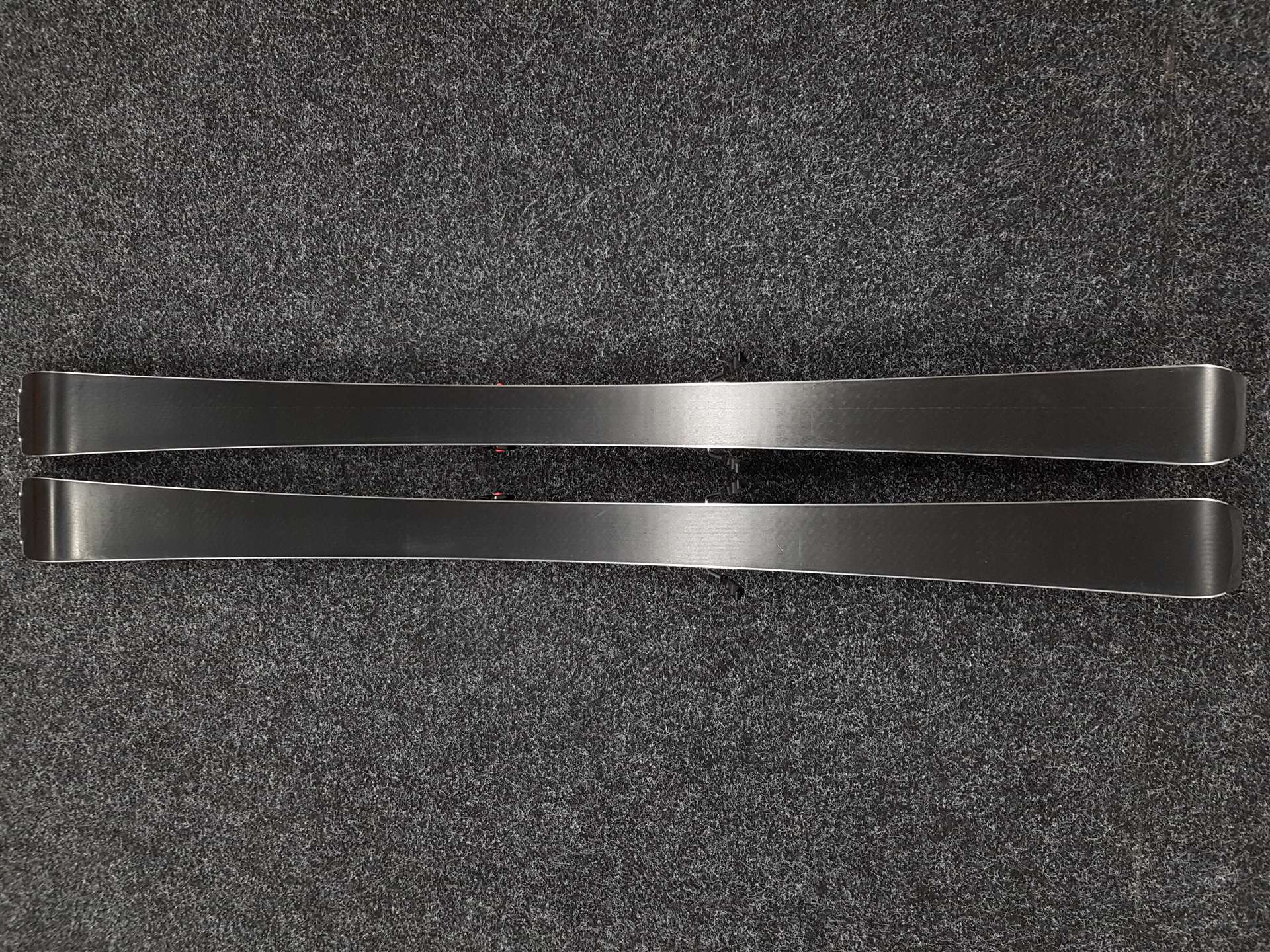 Gebrauchte Ski NORDICA Spitfire TI + Bindungen Marker TP2 11