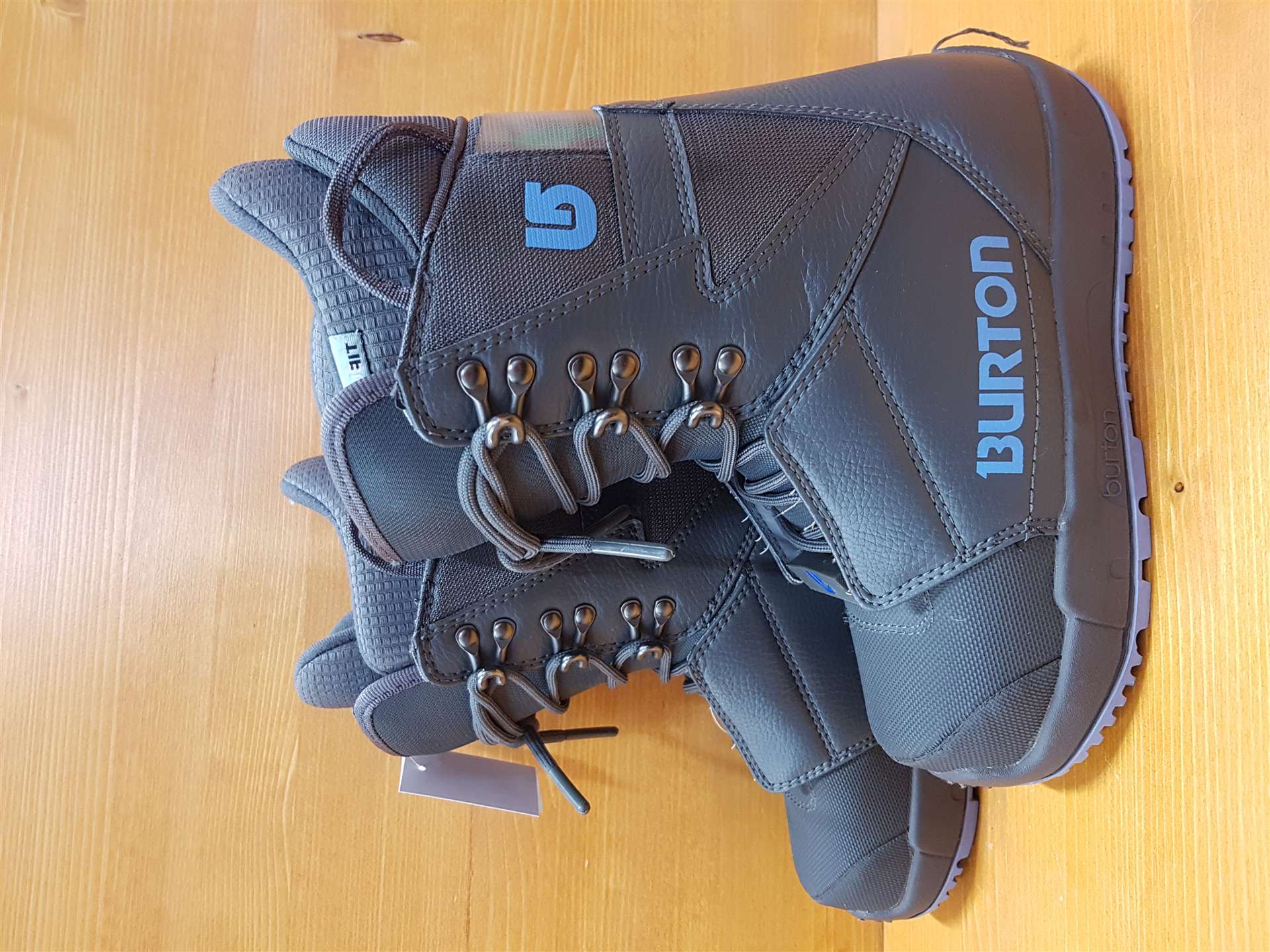 Bottes de snowboard d'occasion BURTON Progression W