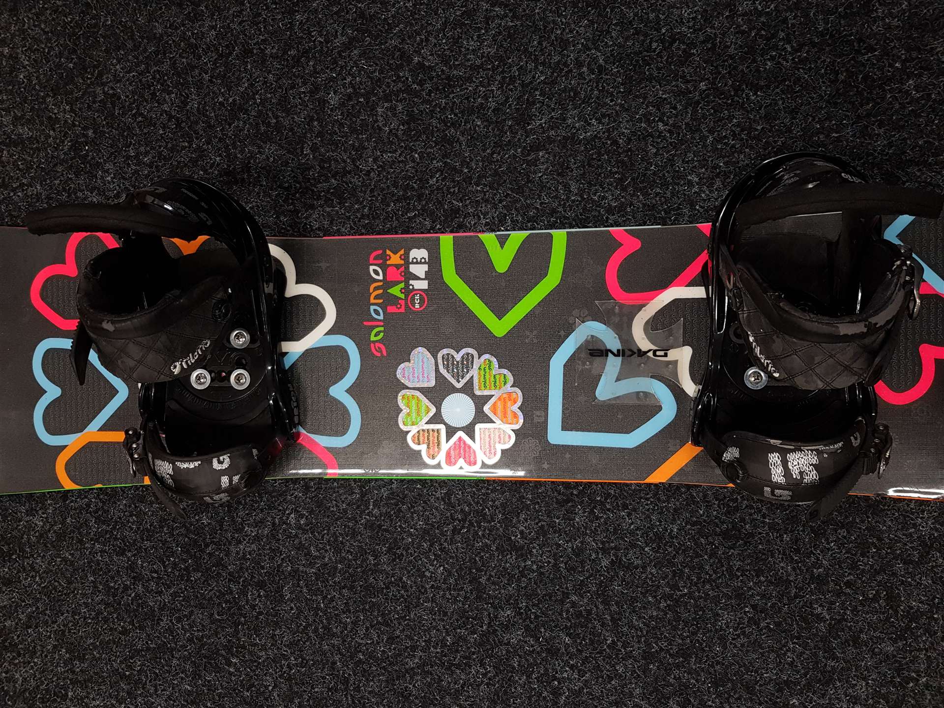 Snowboard SALOMON Lara usato + attacchi Burton taglia S/M
