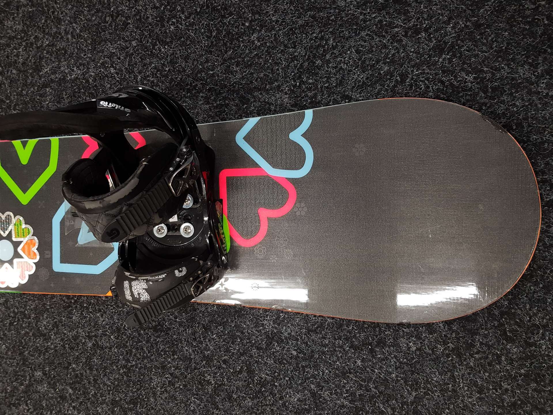 Snowboard SALOMON Lara usato + attacchi Burton taglia S/M