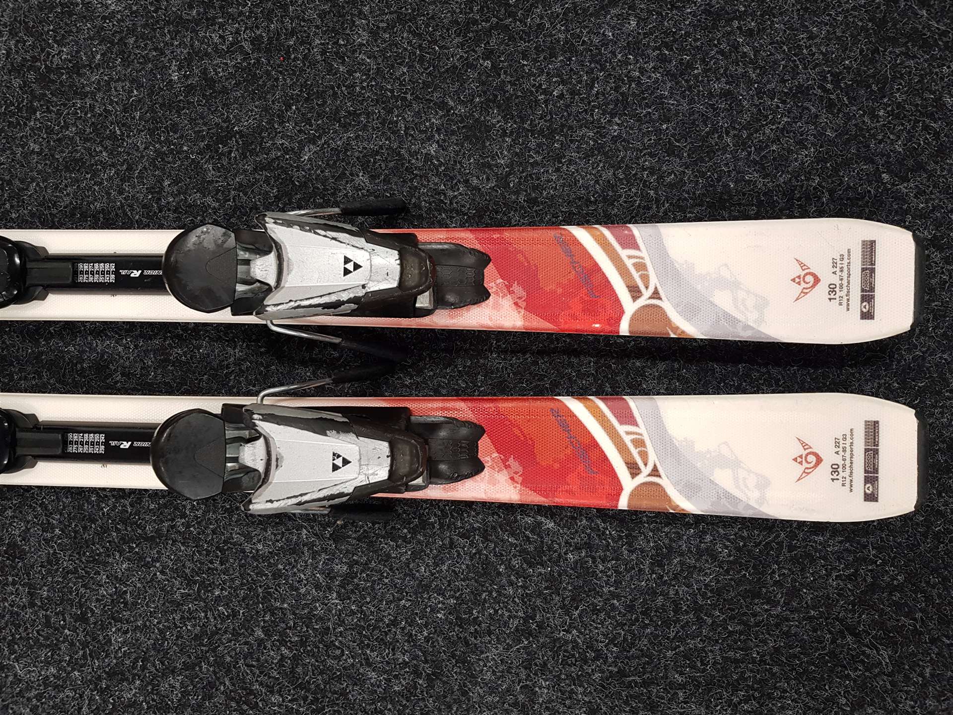 Używane narty dziecięce FISCHER + wiązania Fischer FJ 7.5