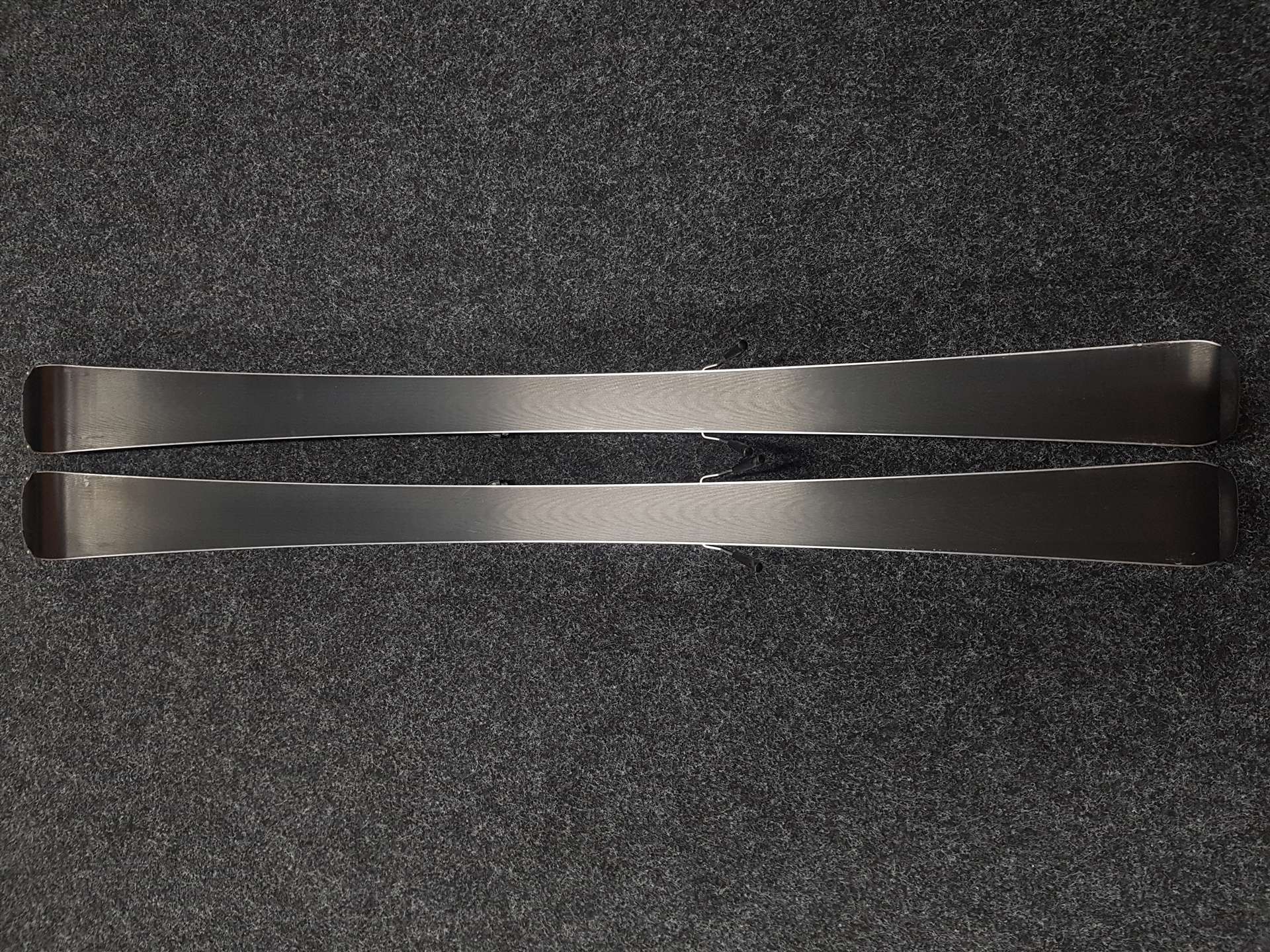 Schiuri folosite HEAD LYT V4 + legături Tyrolia PR 10