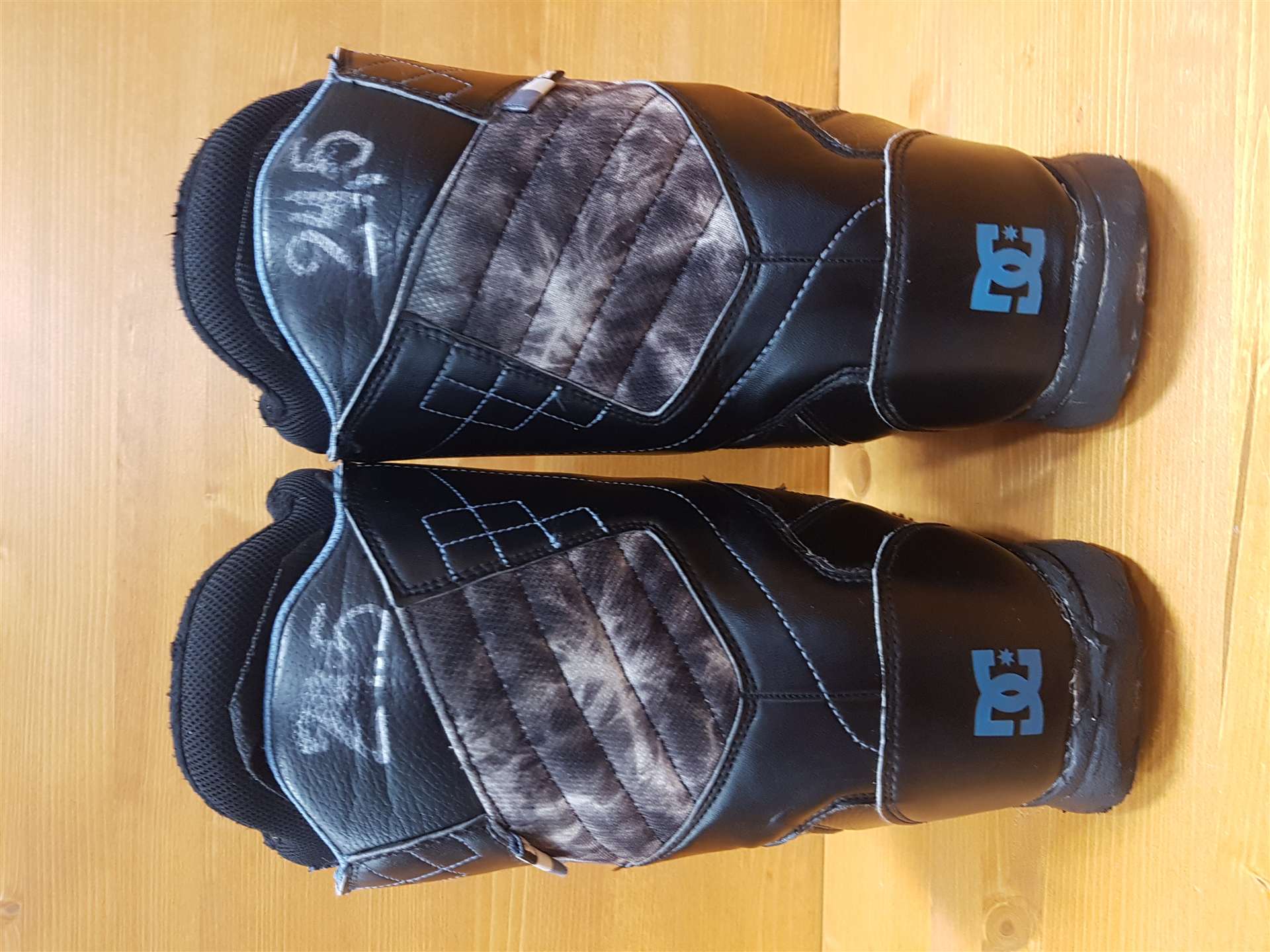 Scarponi da snowboard DC Search 2017 usati