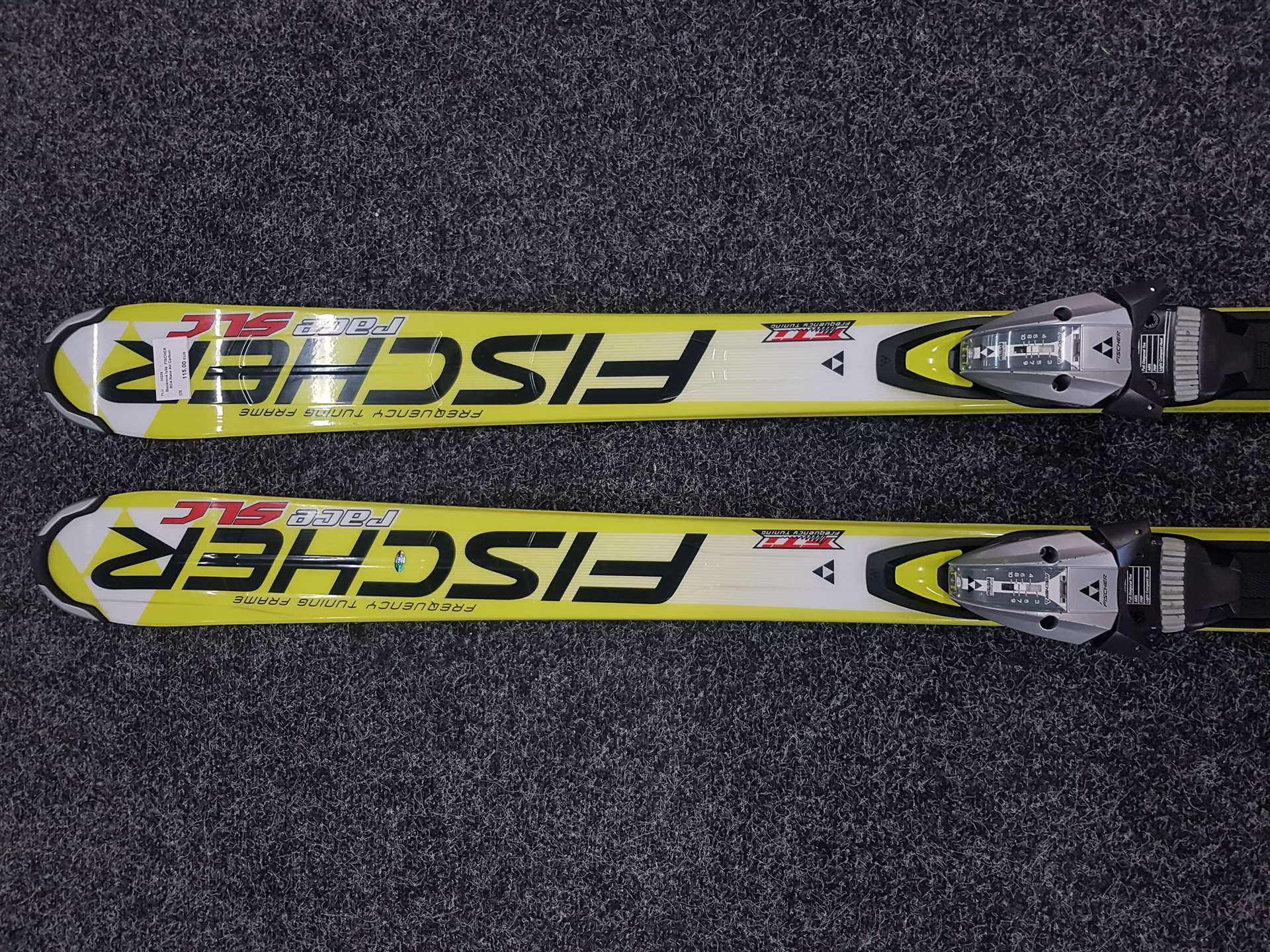 Bazárové lyže  FISCHER RC4 Race Air Carbon