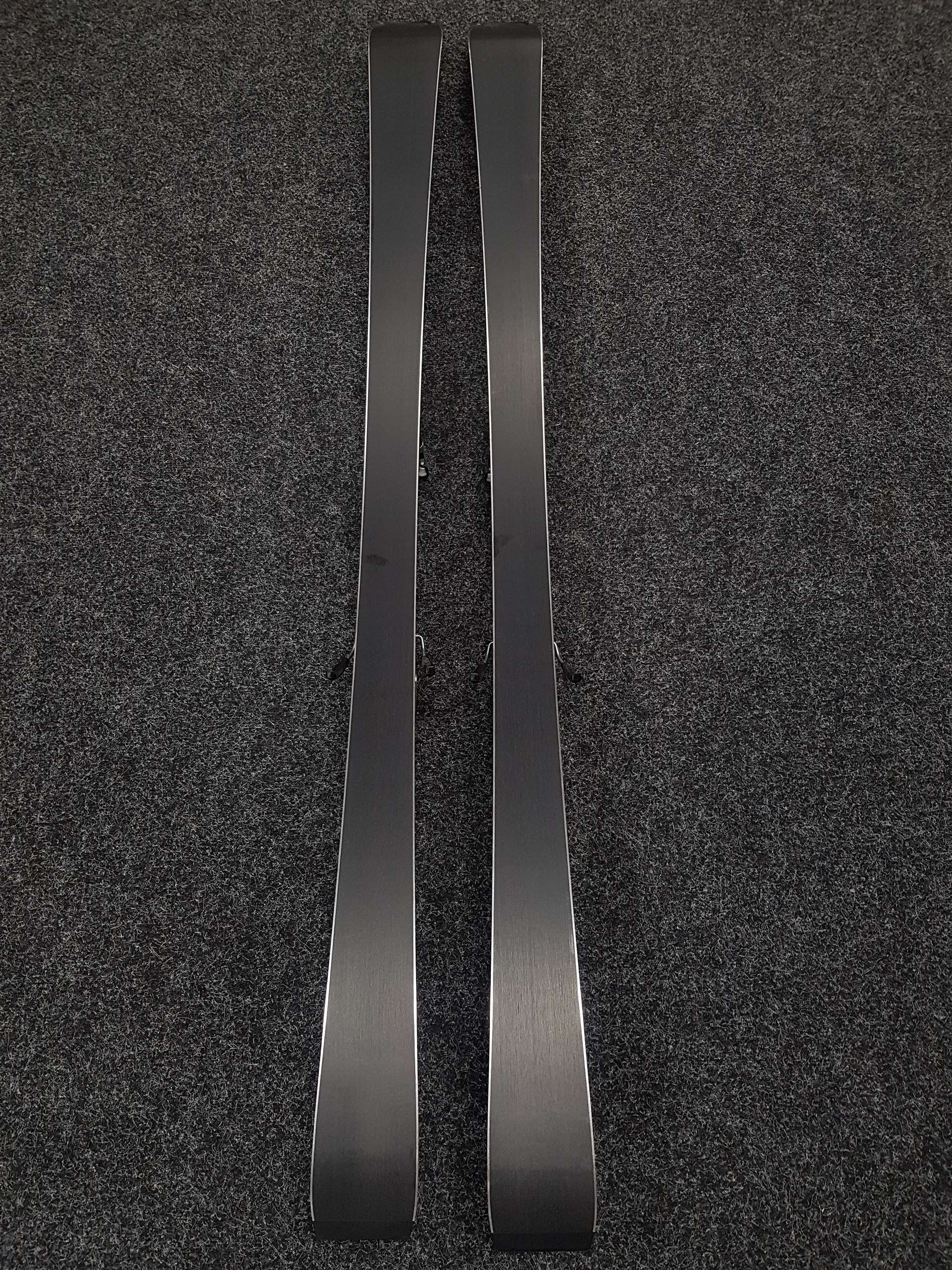 Bazárové lyže  FISCHER RC4 Race Air Carbon