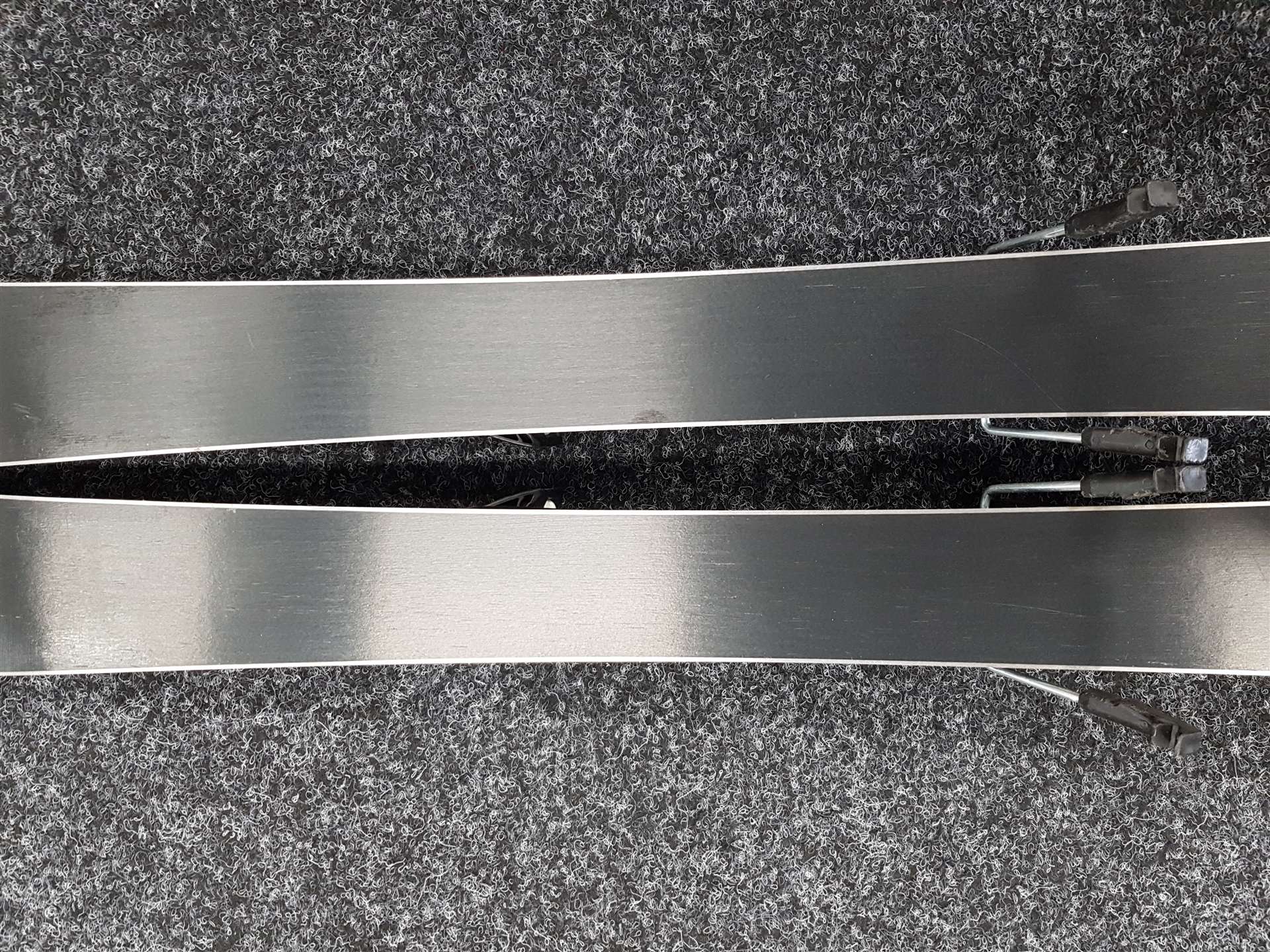 Használt gyermek síléc SALOMON T1 + kötés Salomon 5