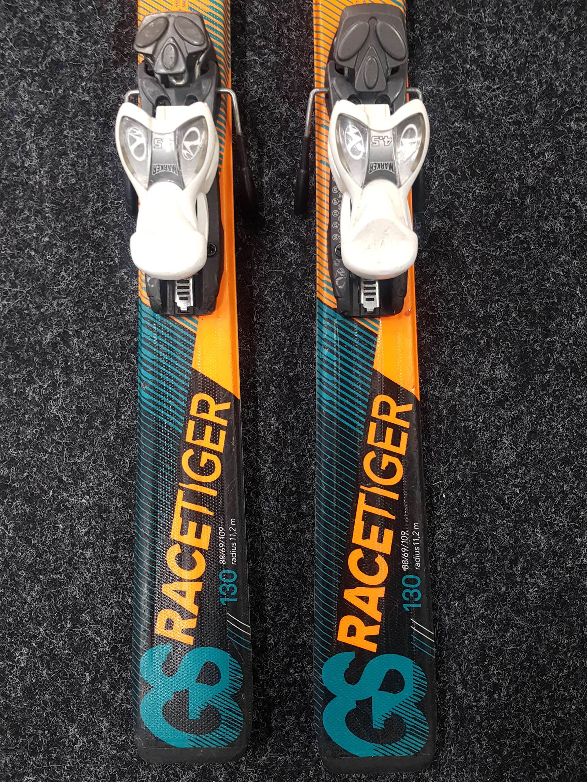 Použité detské lyže VOLKL Racetiger GS + viazanie Marker 4,5