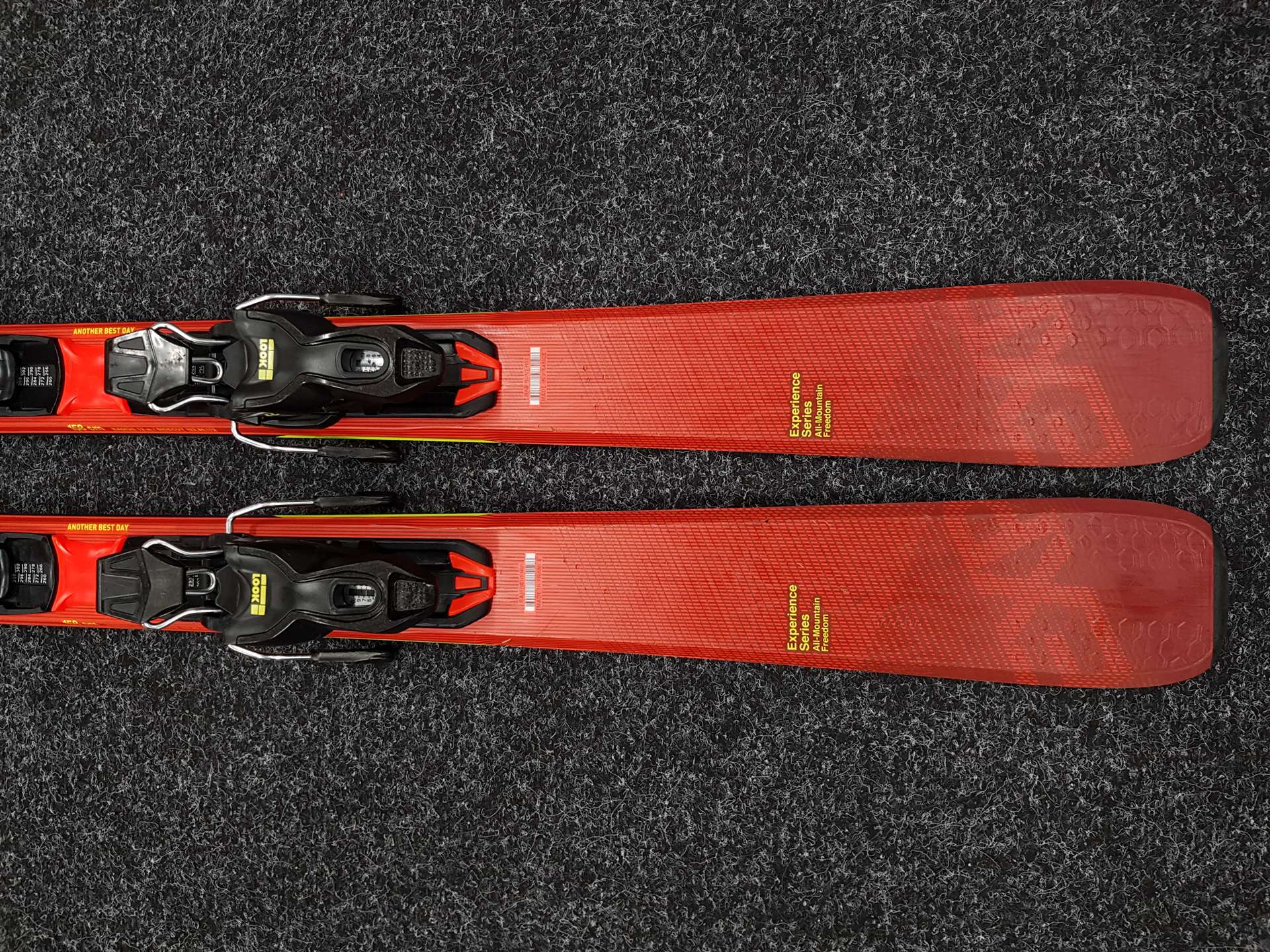 Używane narty ROSSIGNOL Experience 80 CI + wiązania Look Xpress 11