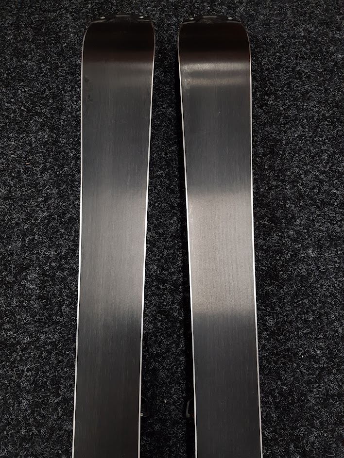 Gebrauchte FISCHER RC 4 Ski + FJ7 Bindungen