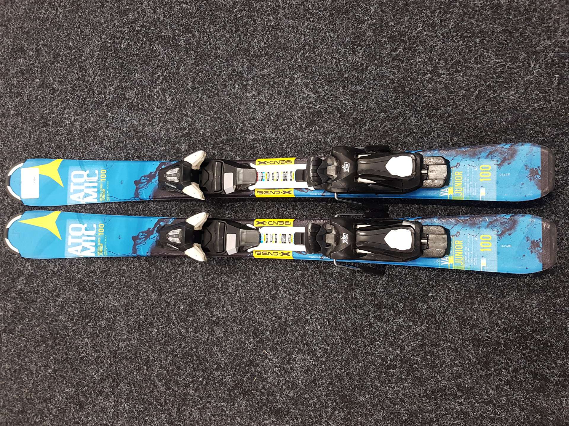 Gebrauchte ATOMIC Vantage Junior Kinderski + Ezytrak 4.5 Bindungen