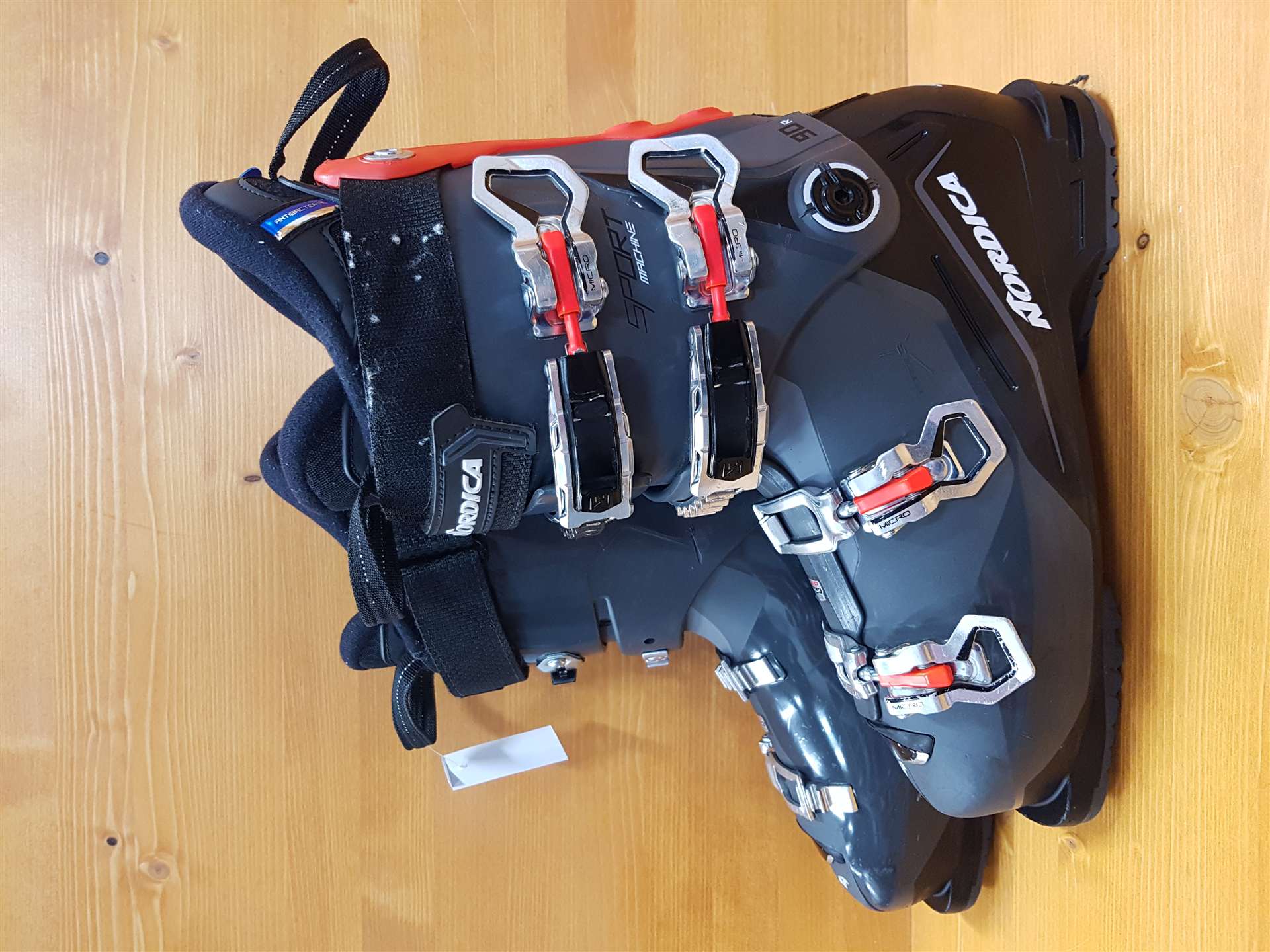 Używane buty narciarskie NORDICA Sport Machine 90R