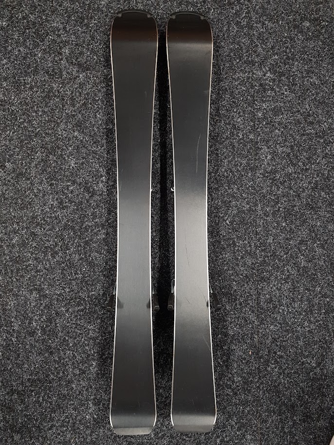 Použité detské lyže SPORTEN XOXO + viazanie Tyrolia 4,5