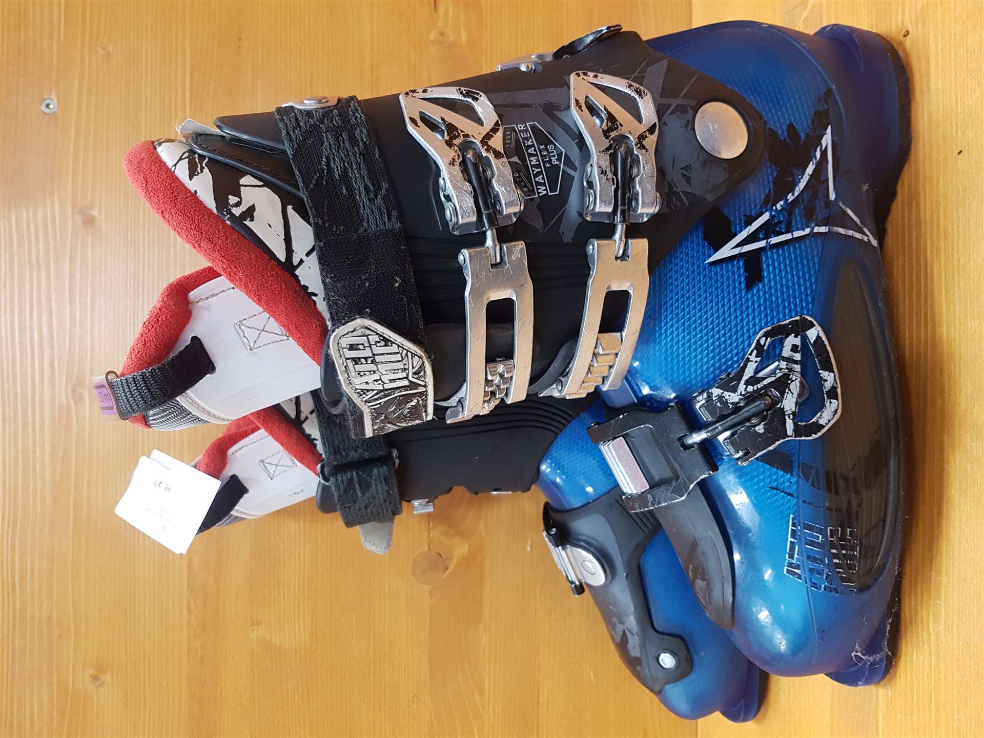 Použité lyžiarky ATOMIC Waymaker