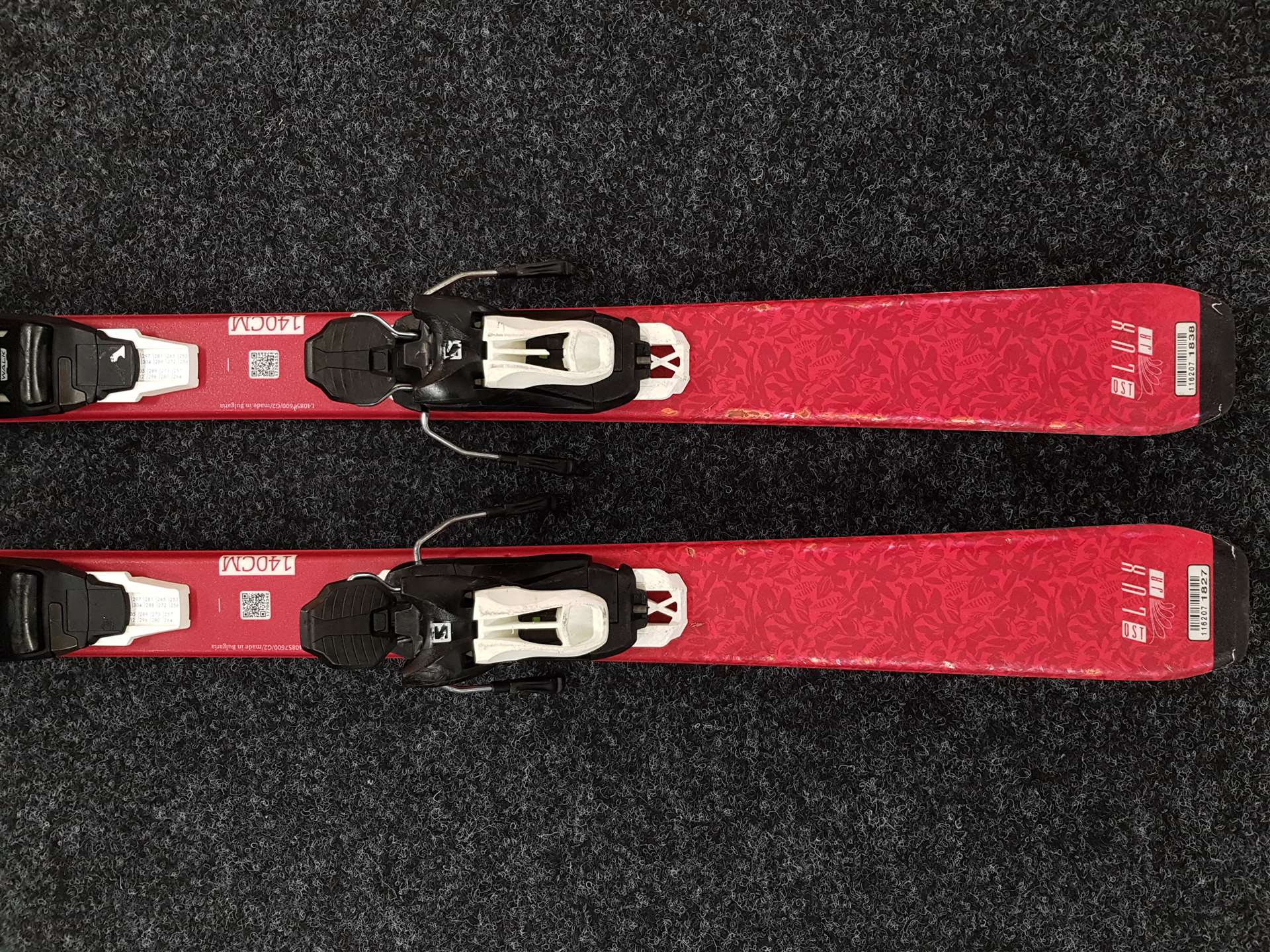 Použité lyže SALOMON Lux Jr. + vázání Salomon 5.5