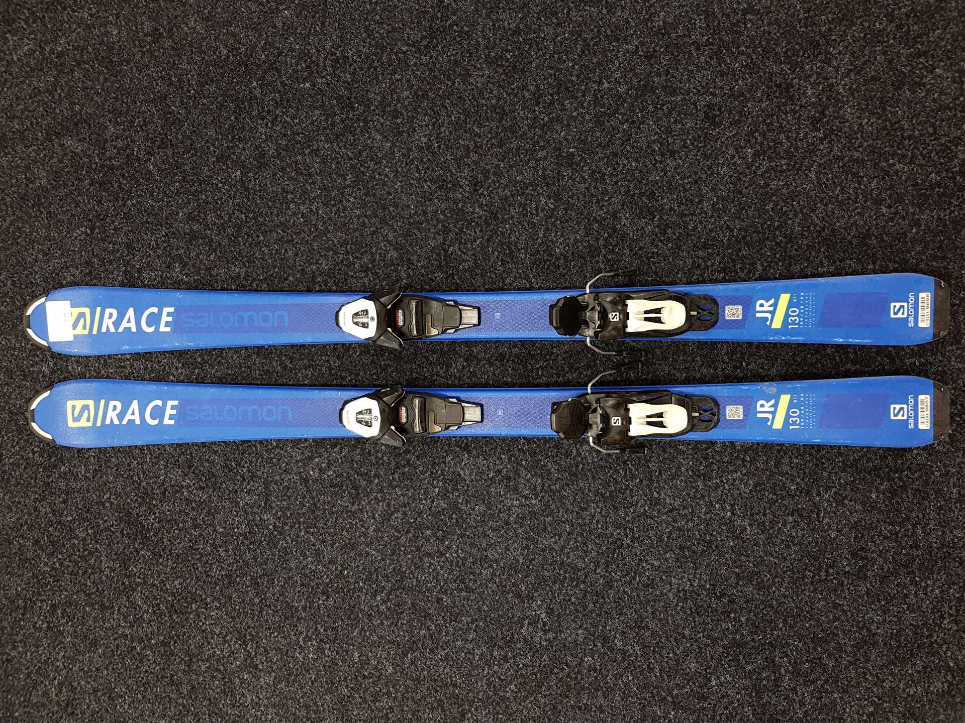 Gebrauchte Salomon Race JR Skier + Salomon 6 Bindungen