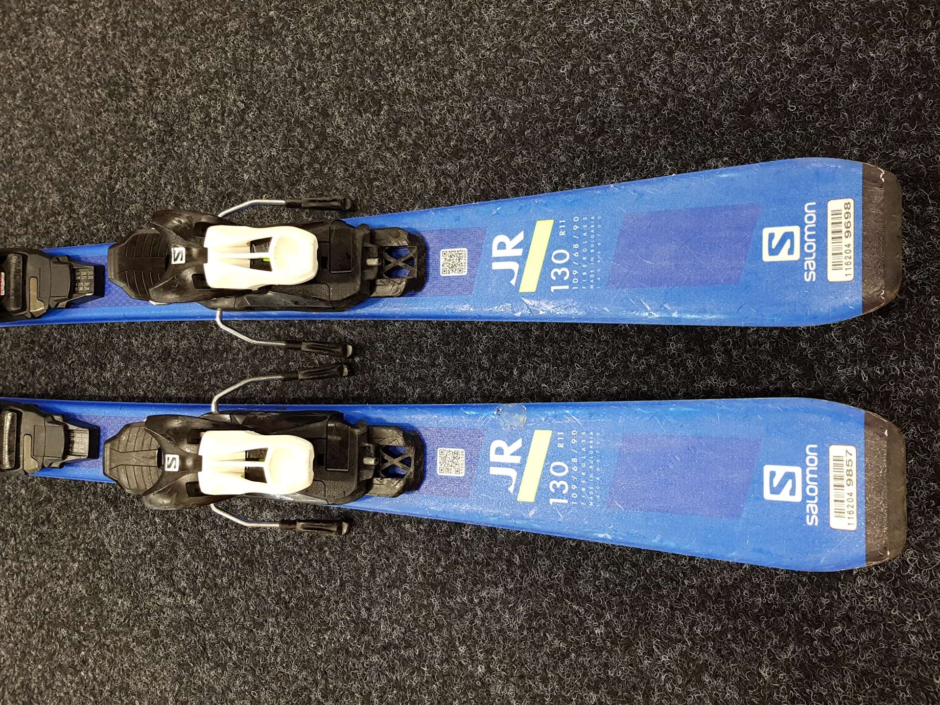 Gebrauchte Salomon Race JR Skier + Salomon 6 Bindungen