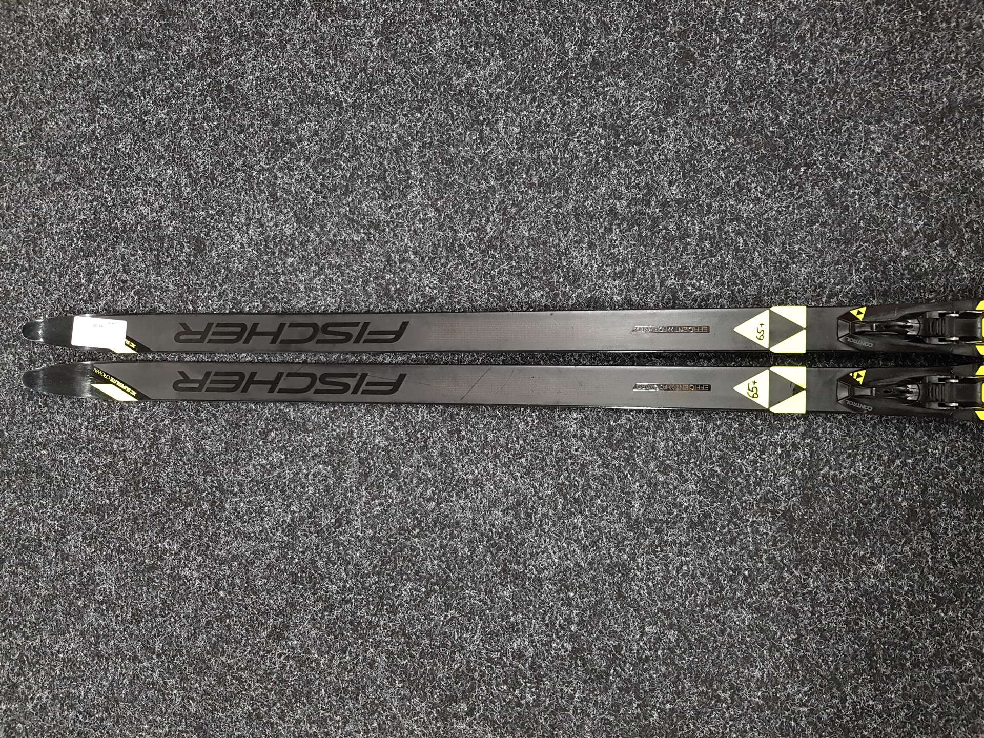 Použité běžecké lyže FISCHER XC Superlite Crown + vázání NNN Fischer Control