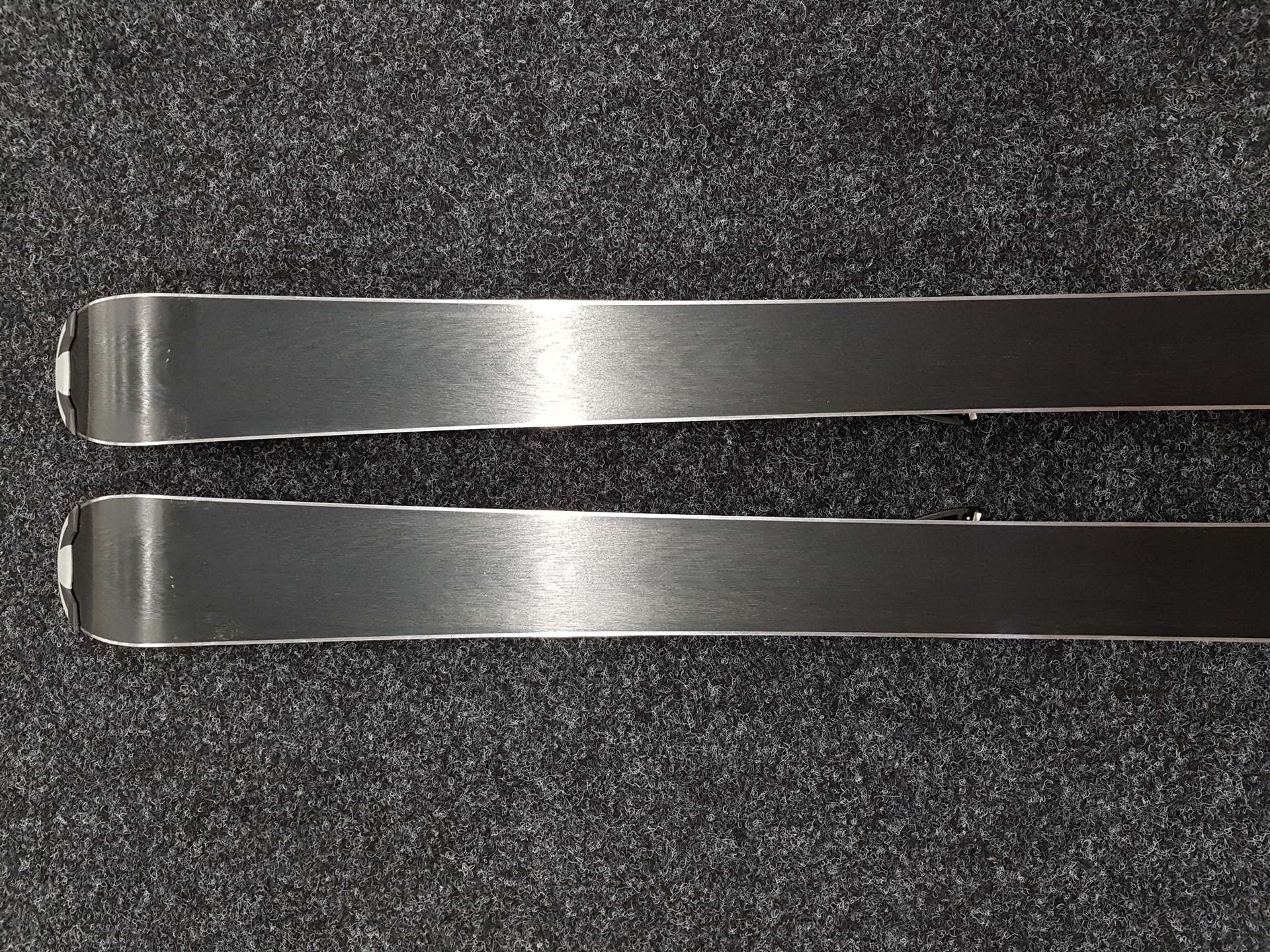 Použité lyže TECNOPRO XT Team + viazanie Tecnopro 7,5