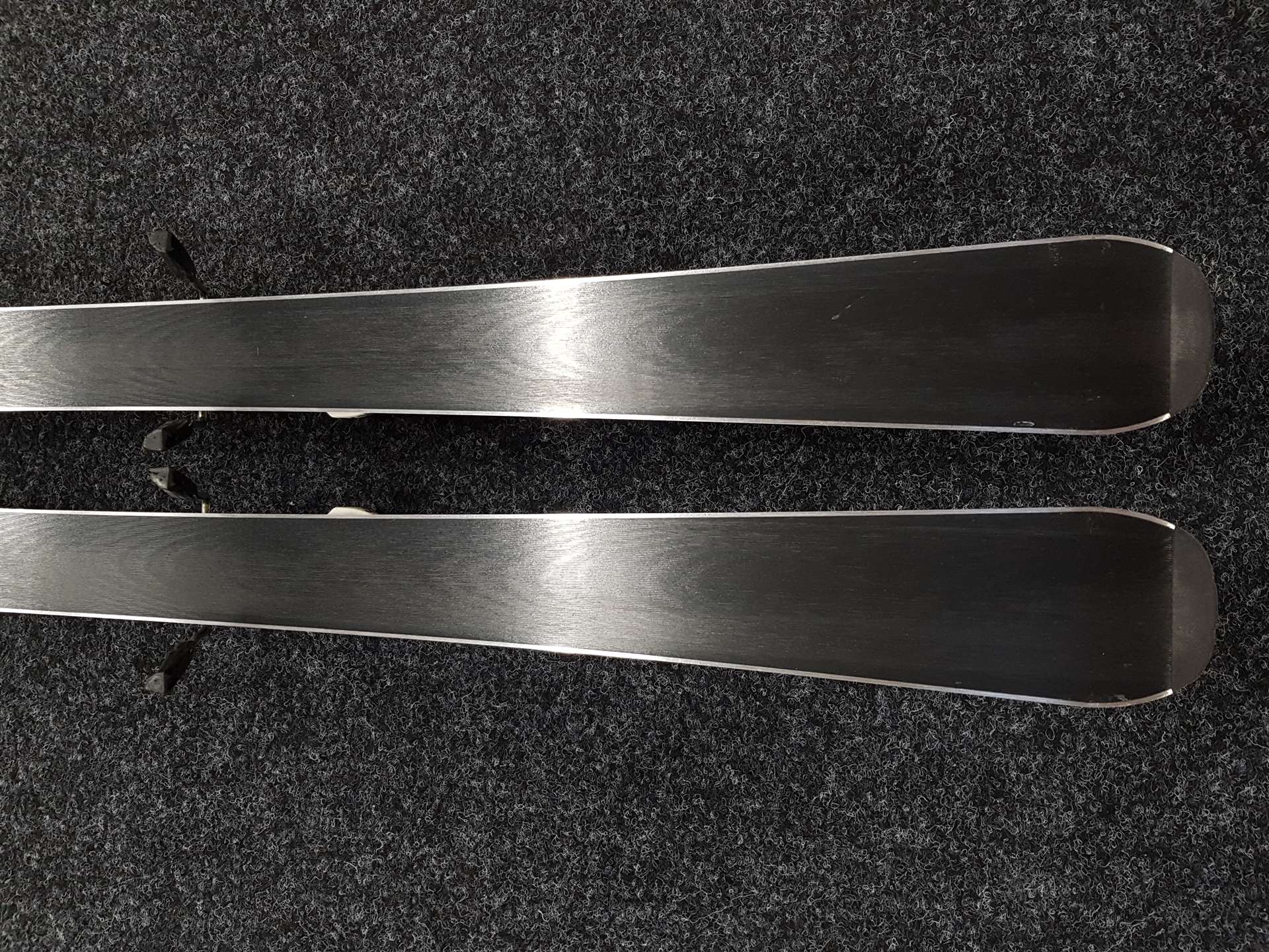 Použité lyže TECNOPRO XT Team + viazanie Tecnopro 7,5