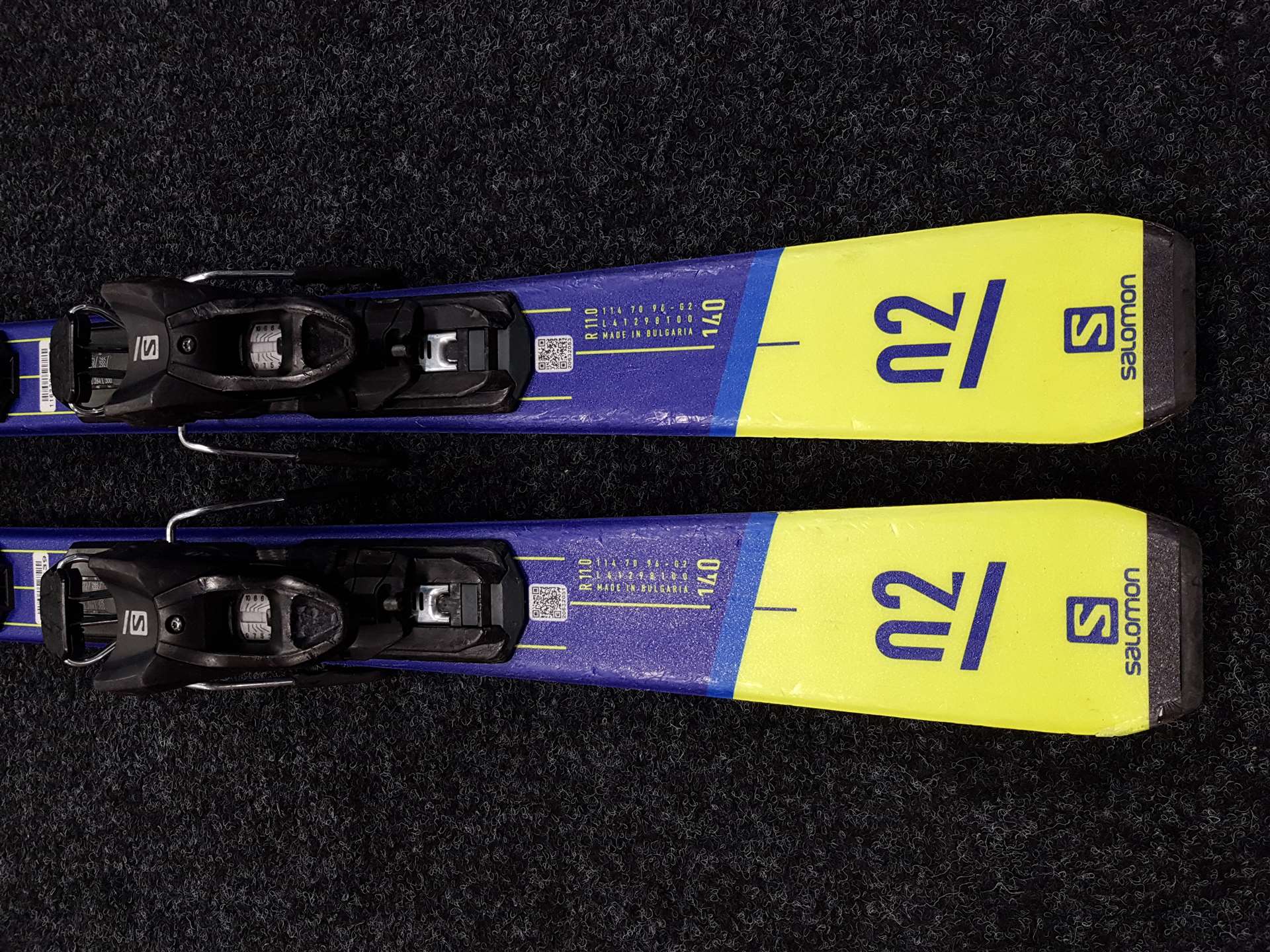 Skis SALOMON Max d'occasion + fixations Salomon M10