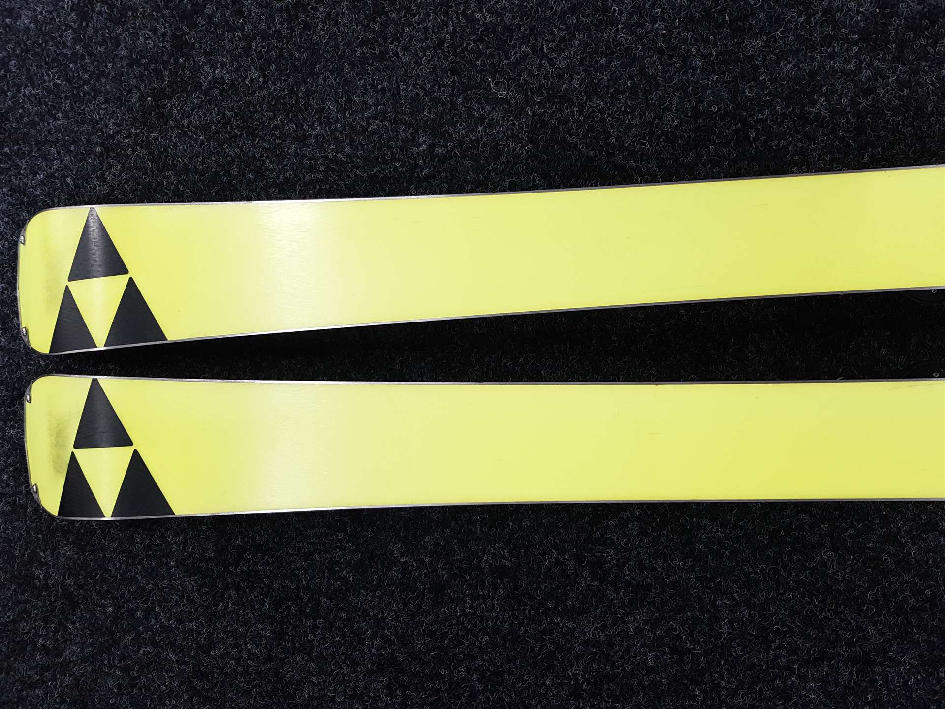 Używane narty FISCHER The Curv DTX + wiązania Fischer Z12