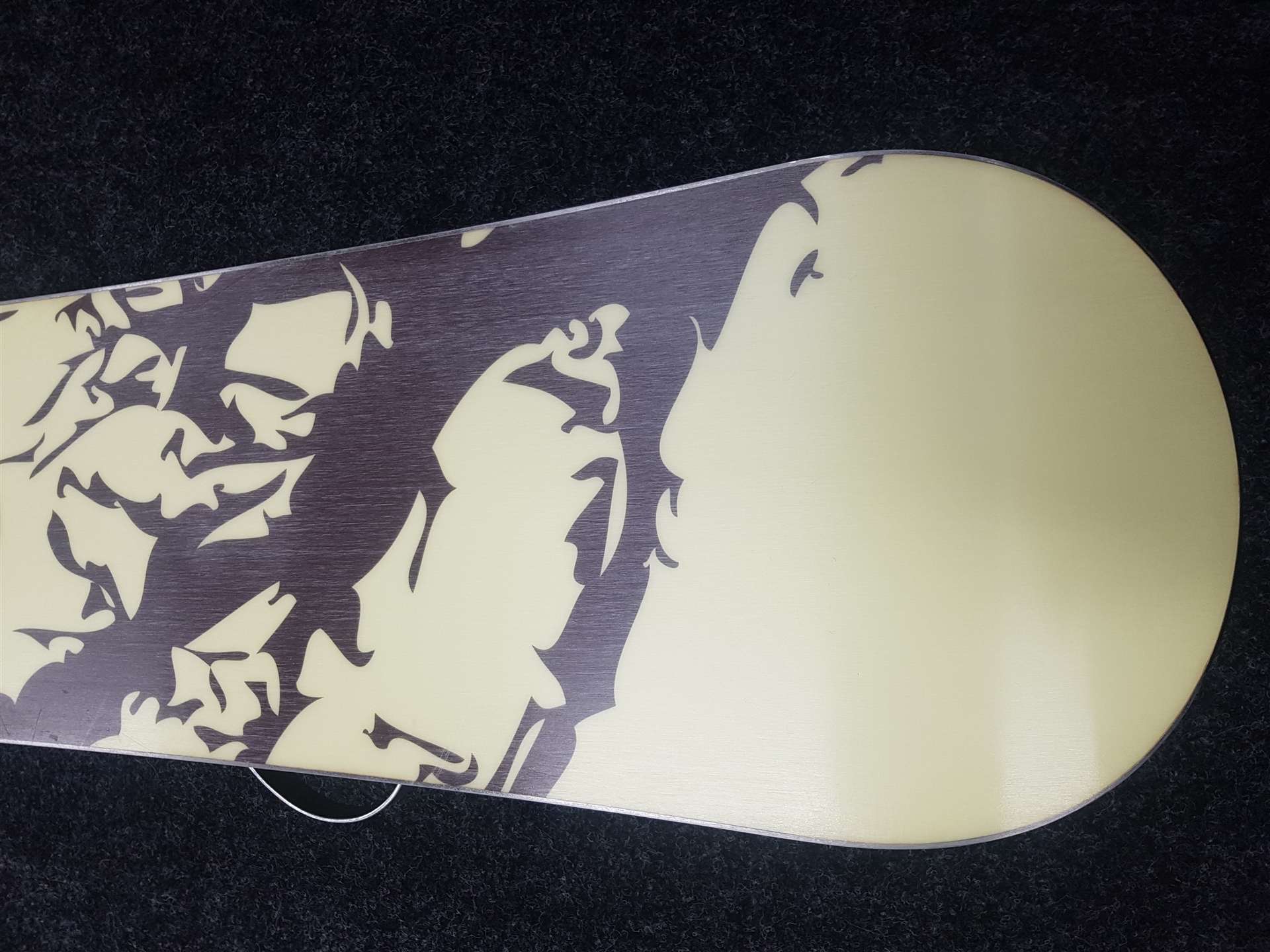 Używana deska snowboardowa RADICAL Forest + wiązania Radical rozmiar L