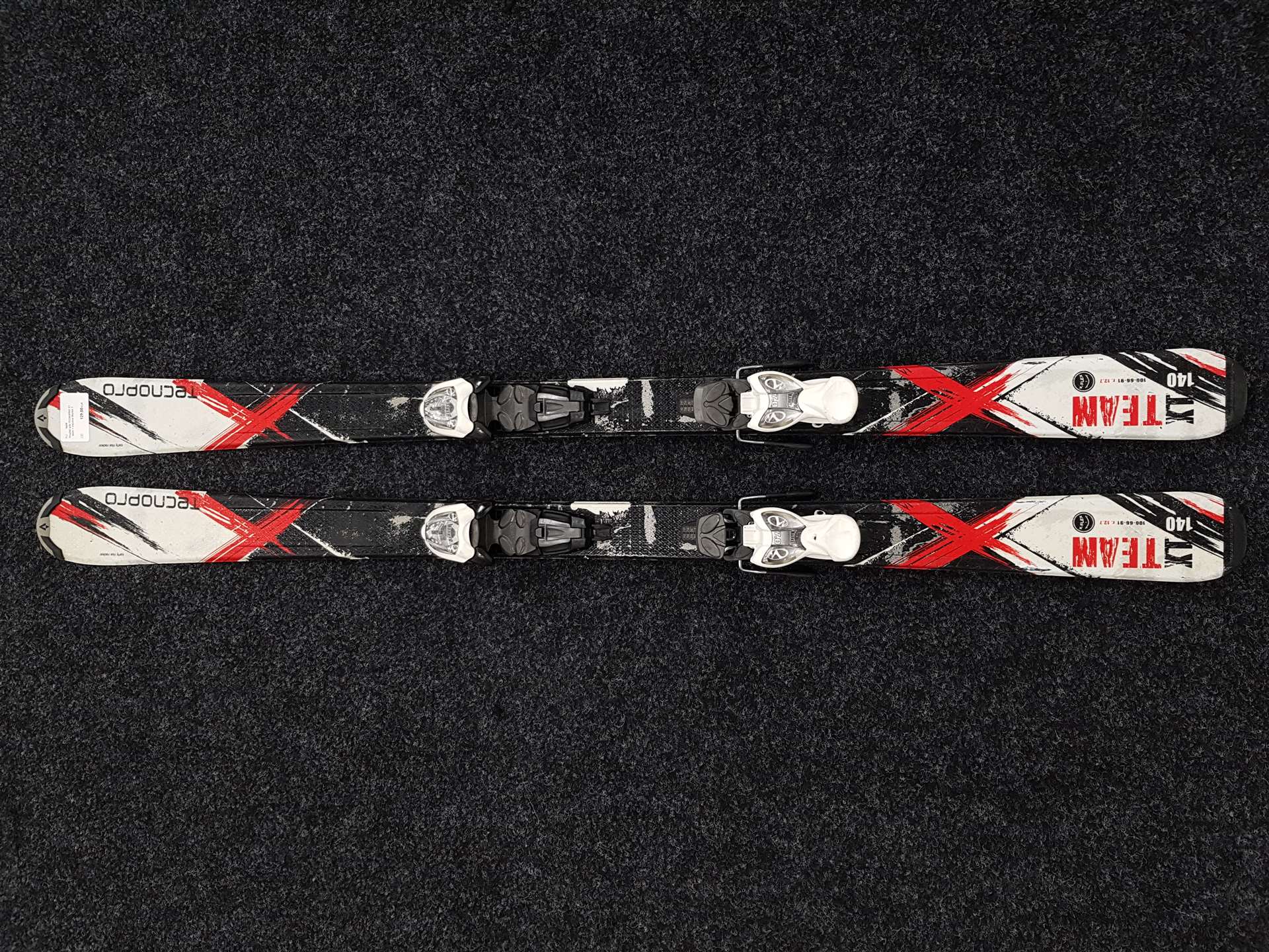 Použité lyže TECNOPRO XT team + vázání Marker 7