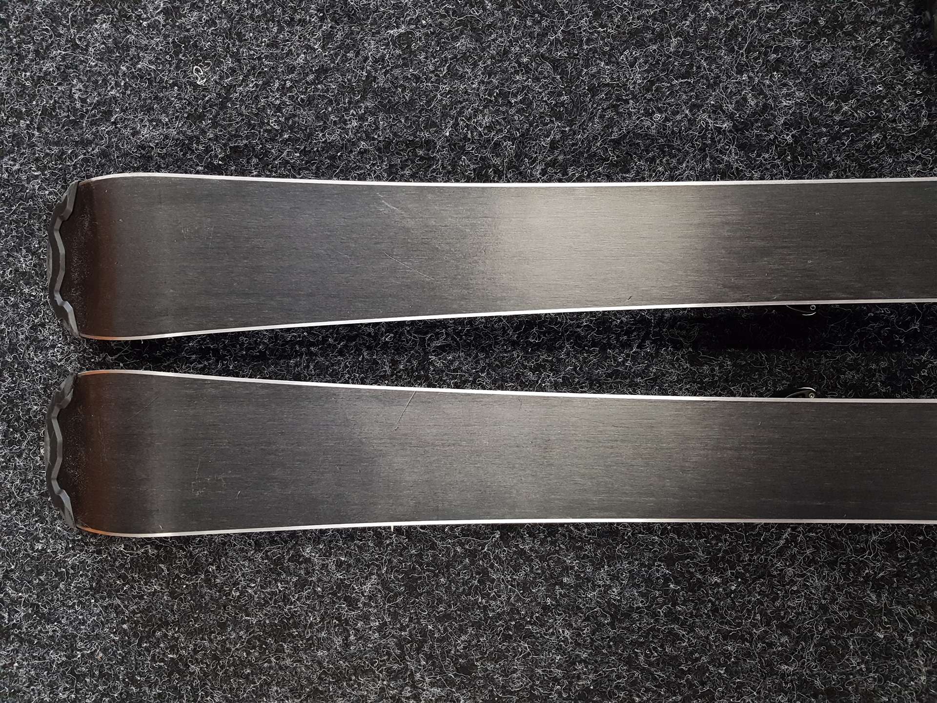 Sci usati per bambini HEAD Team Super Shape + attacchi Head SLR 4.5