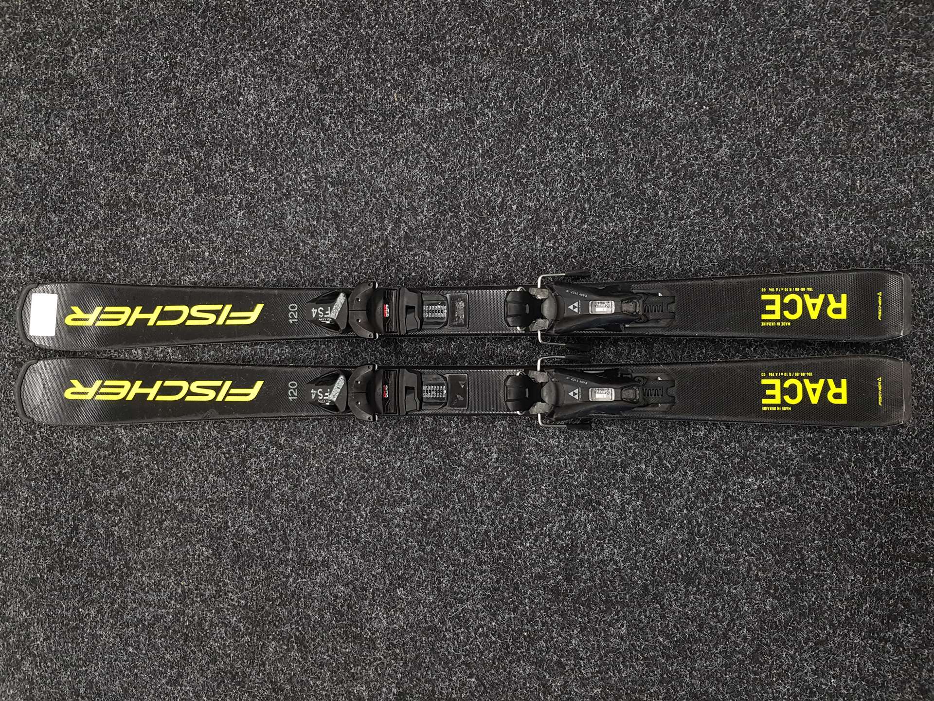 Gebrauchte FISCHER Race Kinderski + Fischer FS 4 Bindungen