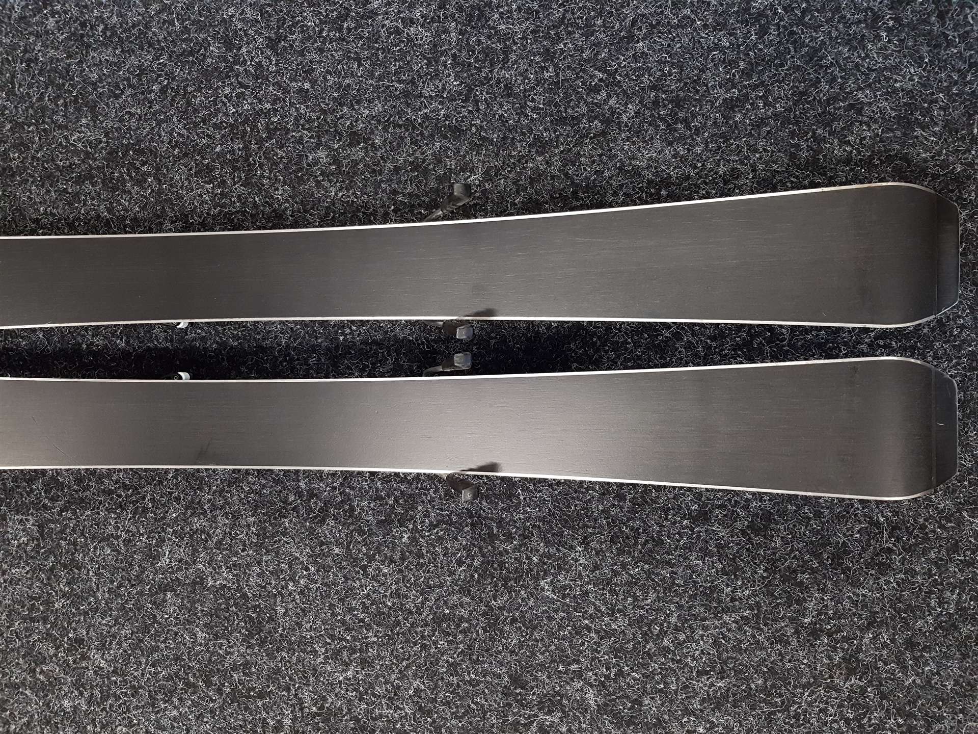 Skis enfant d'occasion SPORTEN Street 110 + fixations Tyrolia SLR 4.5