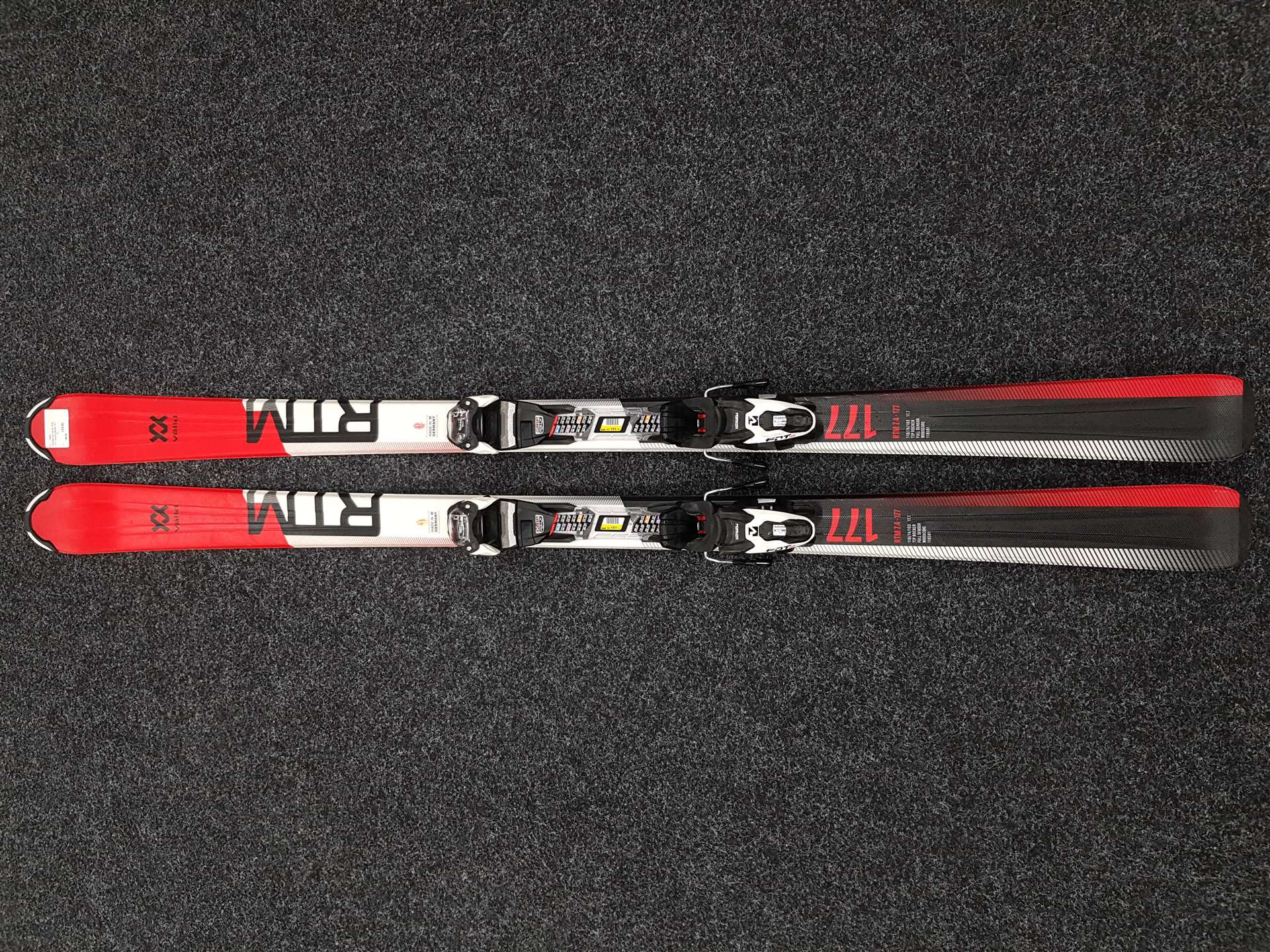 Gebrauchte Ski VOLKL RTM 7.4 + Bindungen Marker FDT 10