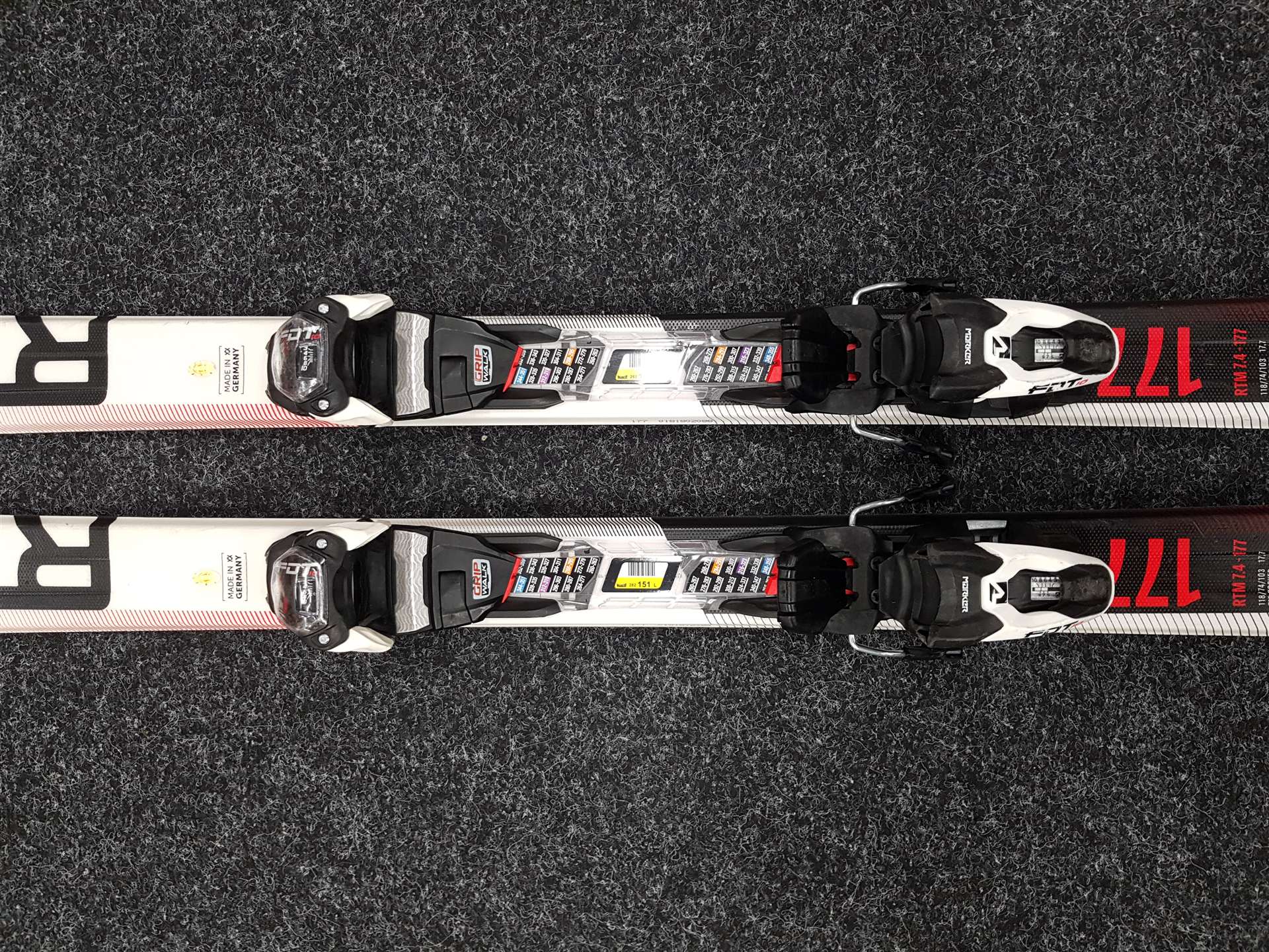 Gebrauchte Ski VOLKL RTM 7.4 + Bindungen Marker FDT 10