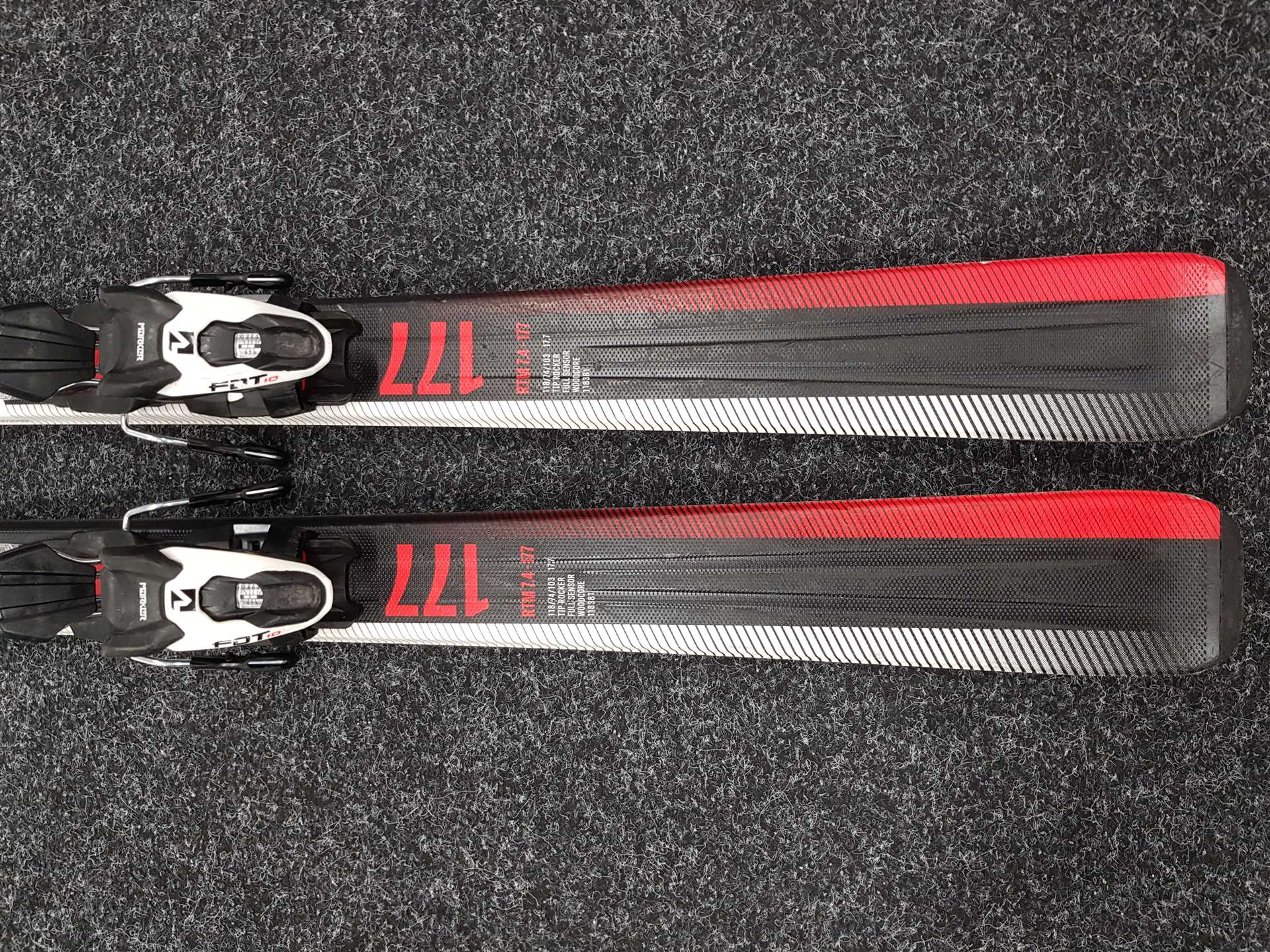 Gebrauchte Ski VOLKL RTM 7.4 + Bindungen Marker FDT 10