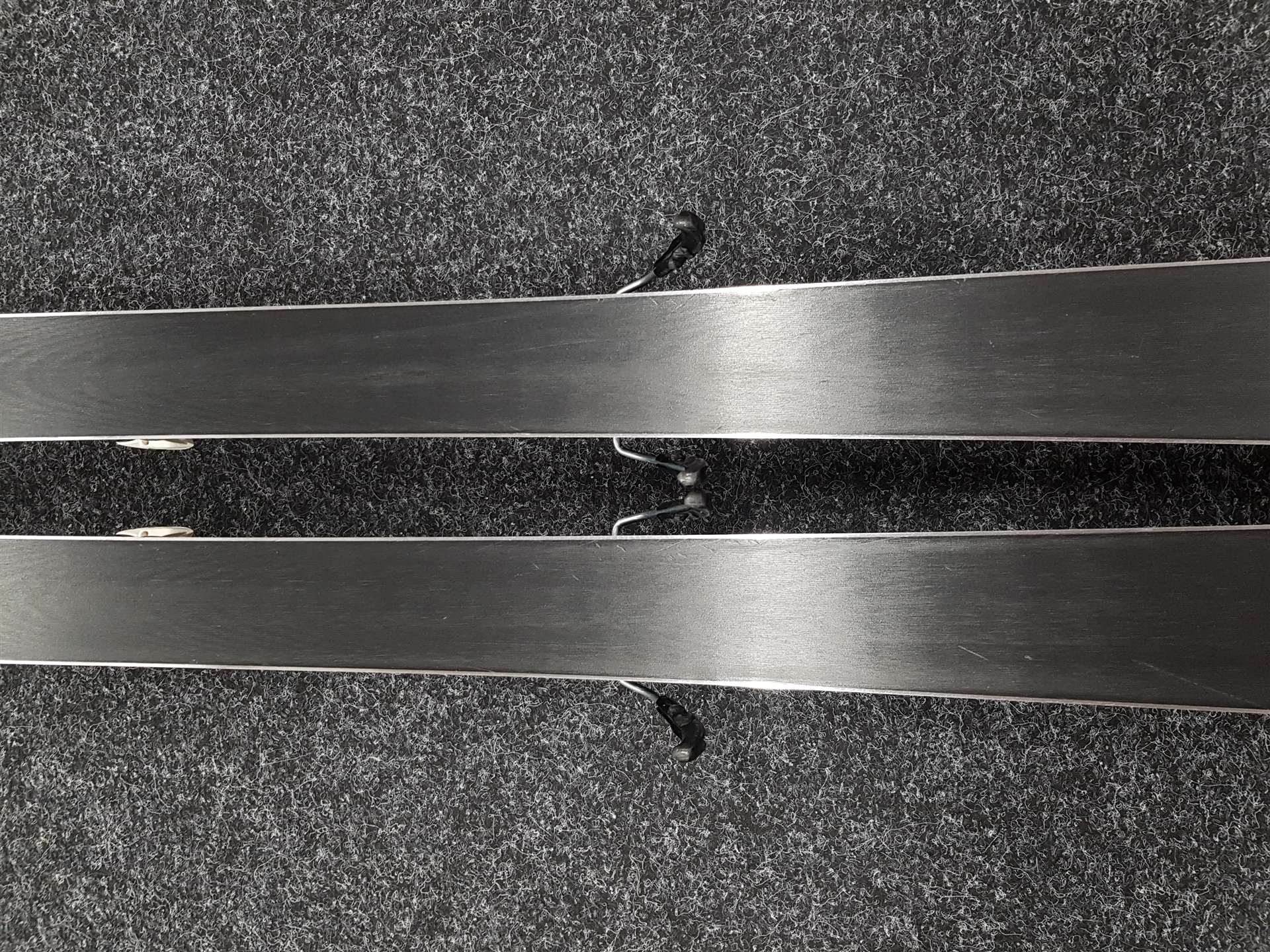 Gebrauchte Ski VOLKL RTM 7.4 + Bindungen Marker FDT 10