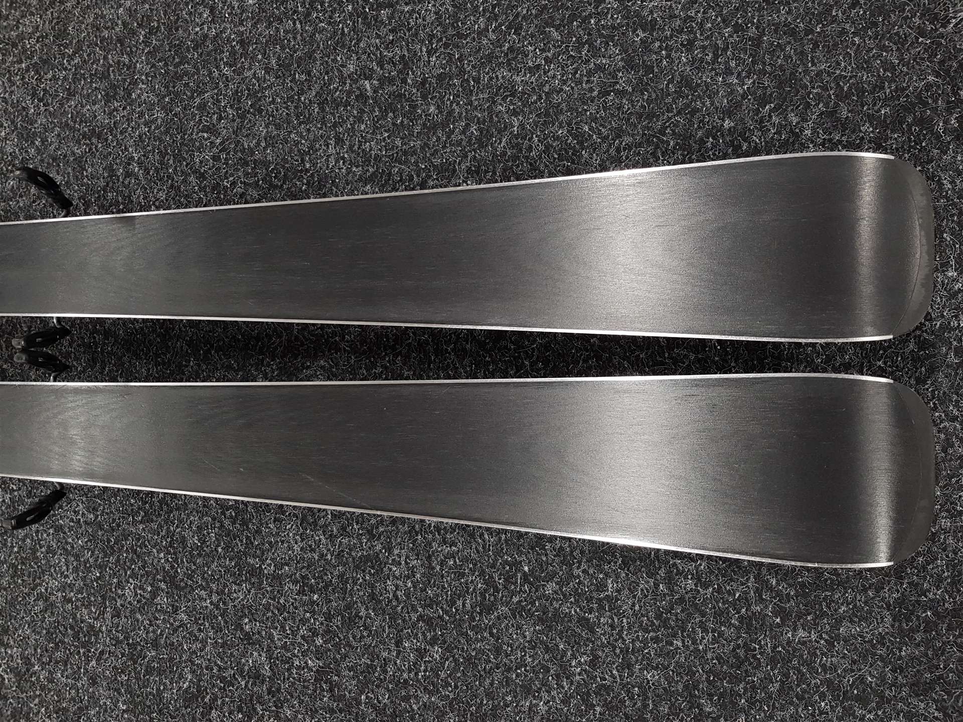 Gebrauchte Ski VOLKL RTM 7.4 + Bindungen Marker FDT 10