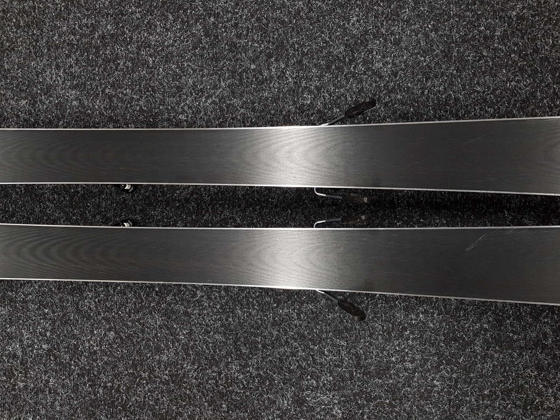 Skis d'occasion SALOMON S/Max 04 + fixations Salomon M 10
