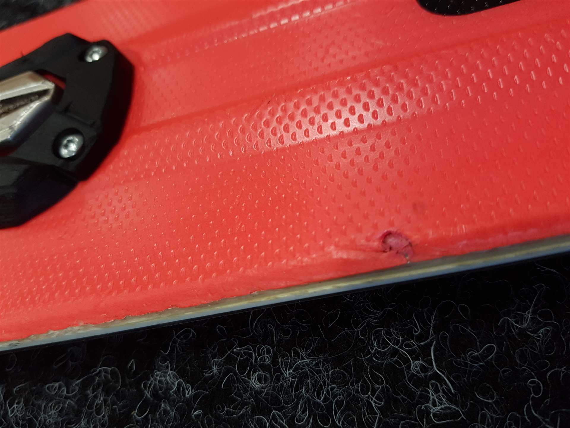 Použité lyže VOLKL Racetiger RC + viazanie Marker Motion 10