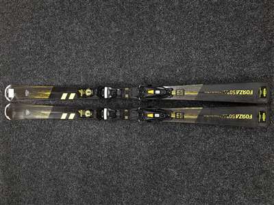 Sci ROSSIGNOL Forza 50 usati + attacchi Look NX 12