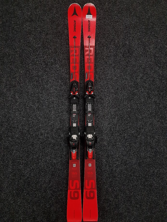 Bazárové lyže  Atomic Redster S9 Ultra Titanium