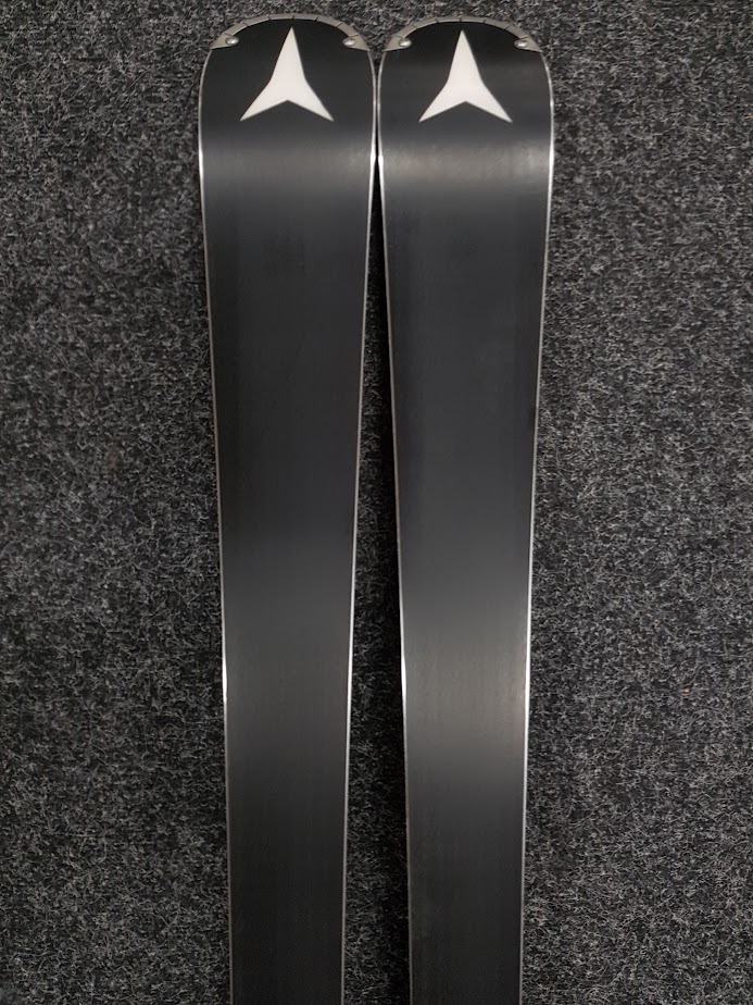 Bazárové lyže  Atomic Redster S9 Ultra Titanium