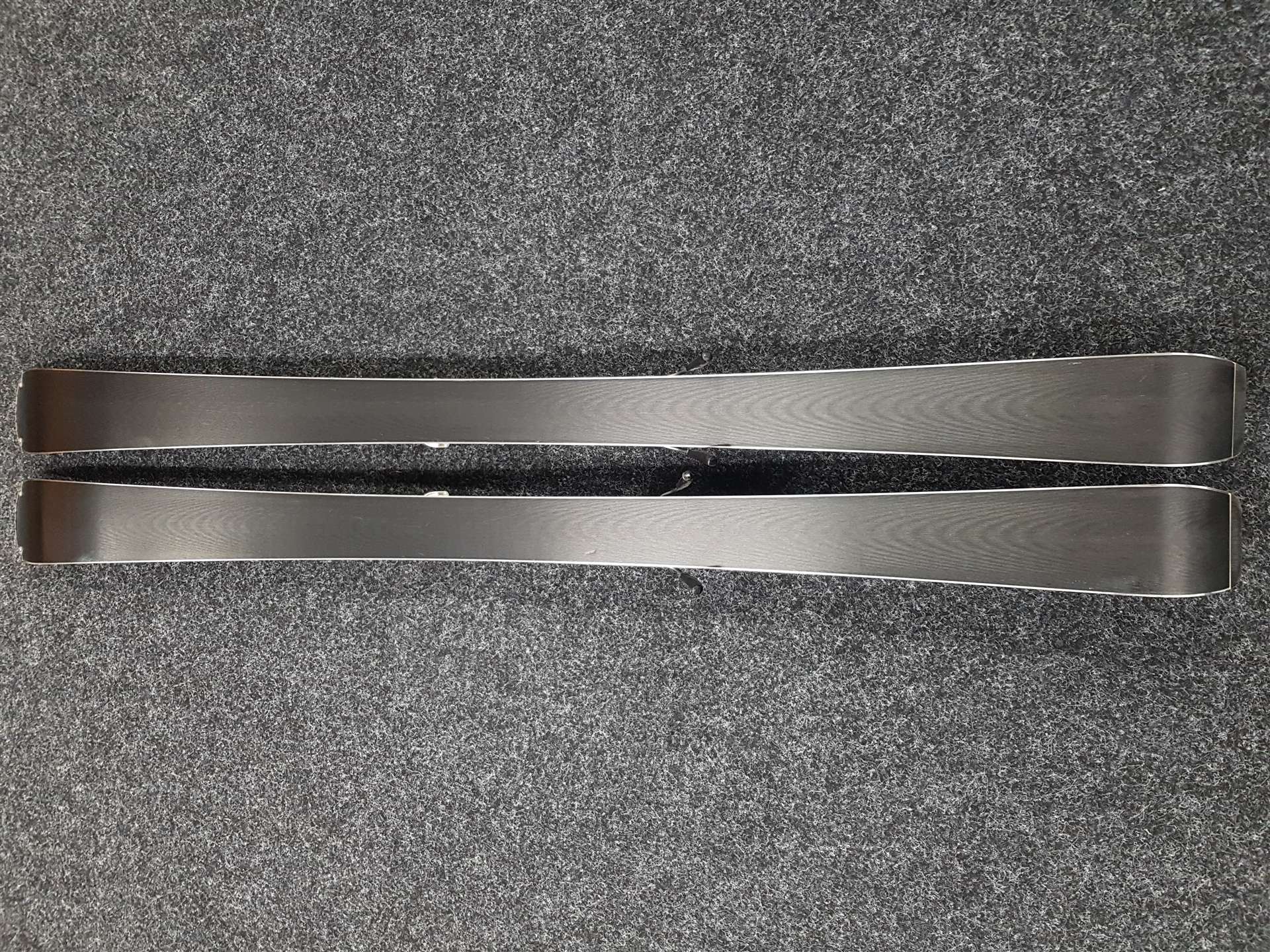 Sci FISCHER Prone XTR 77 usati + attacchi Fischer RS10