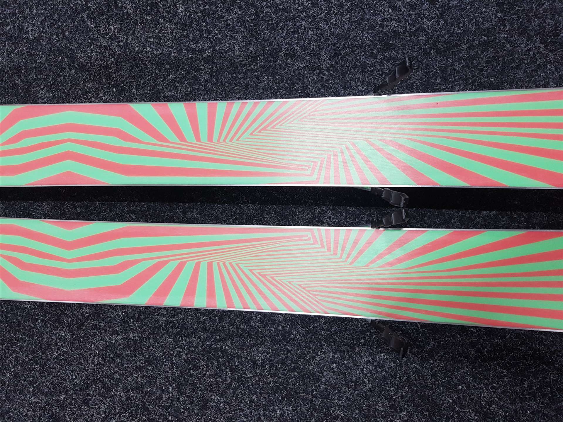 Sci freeride Ogso Danaides 90 + attacchi Marker Griffon 13