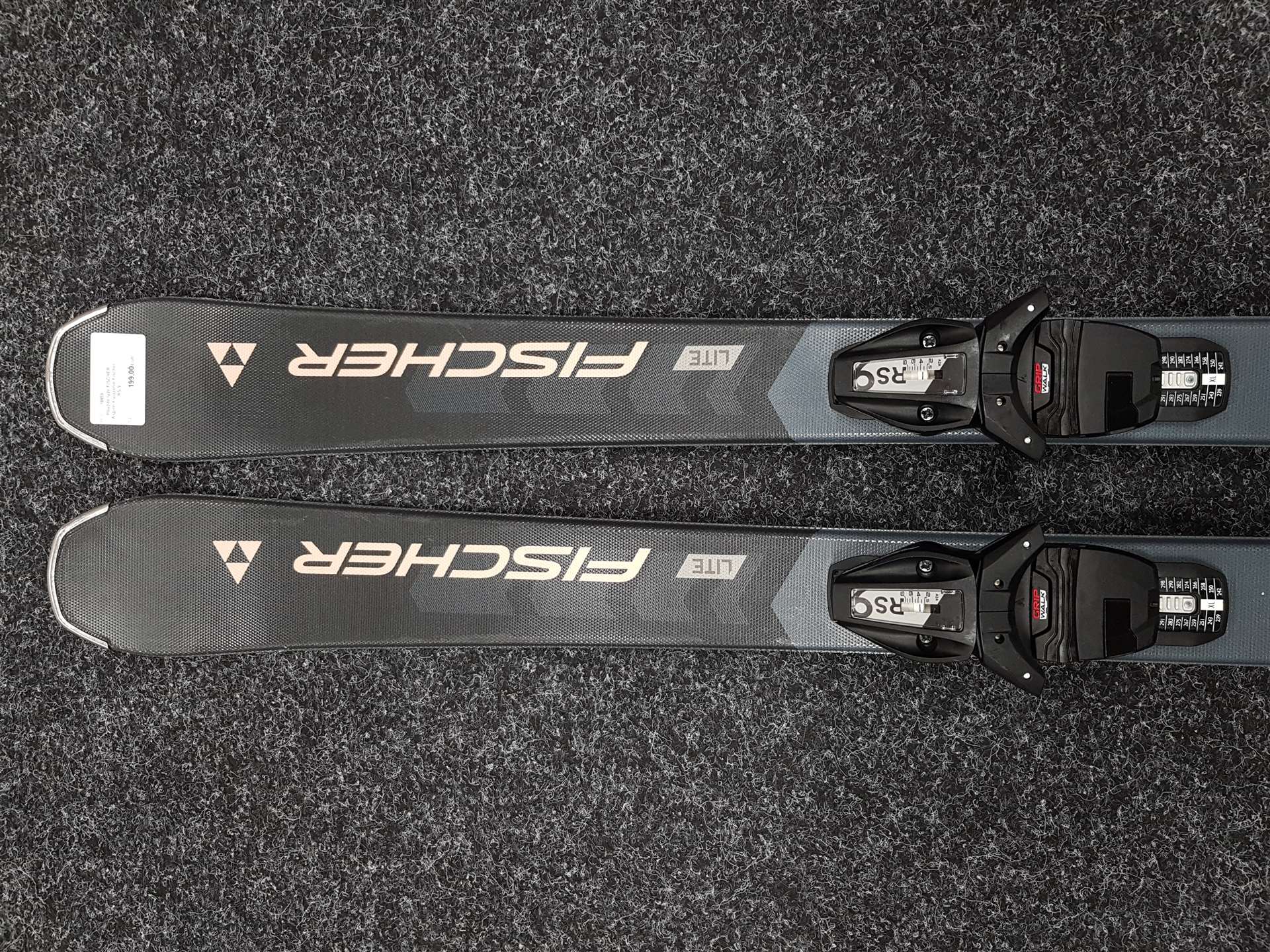 Gebrauchte FISCHER Aspire Ski + Fischer RS 9 Bindungen