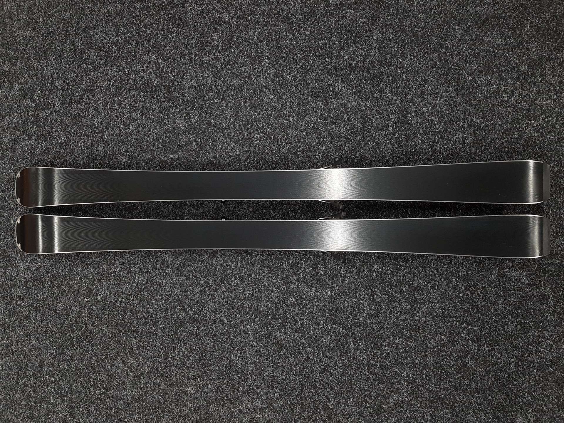 Gebrauchte FISCHER Aspire Ski + Fischer RS 9 Bindungen