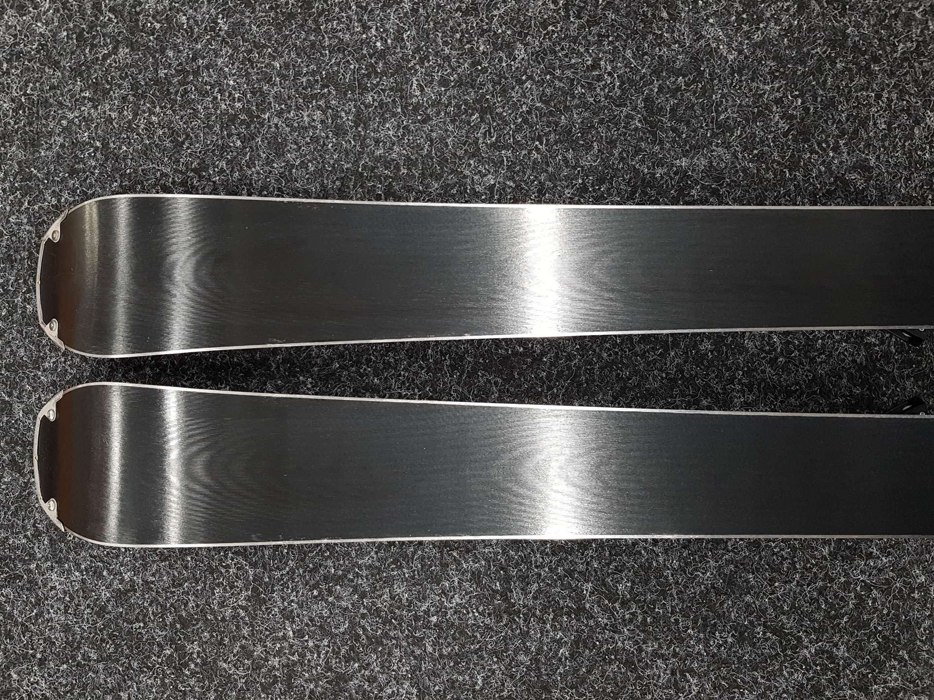 Gebrauchte FISCHER Aspire Ski + Fischer RS 9 Bindungen