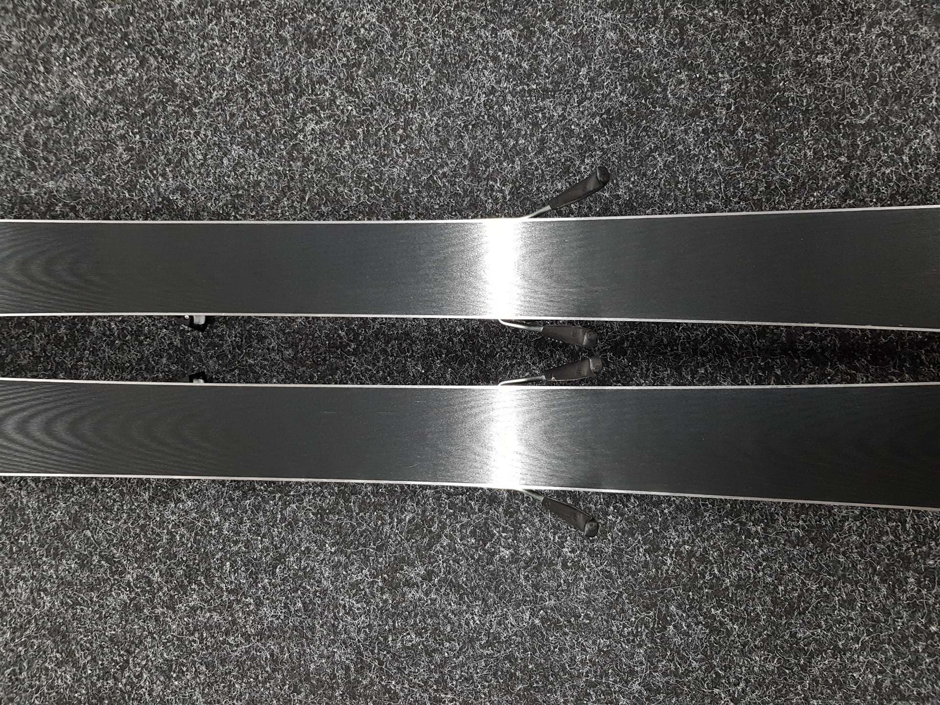 Gebrauchte FISCHER Aspire Ski + Fischer RS 9 Bindungen