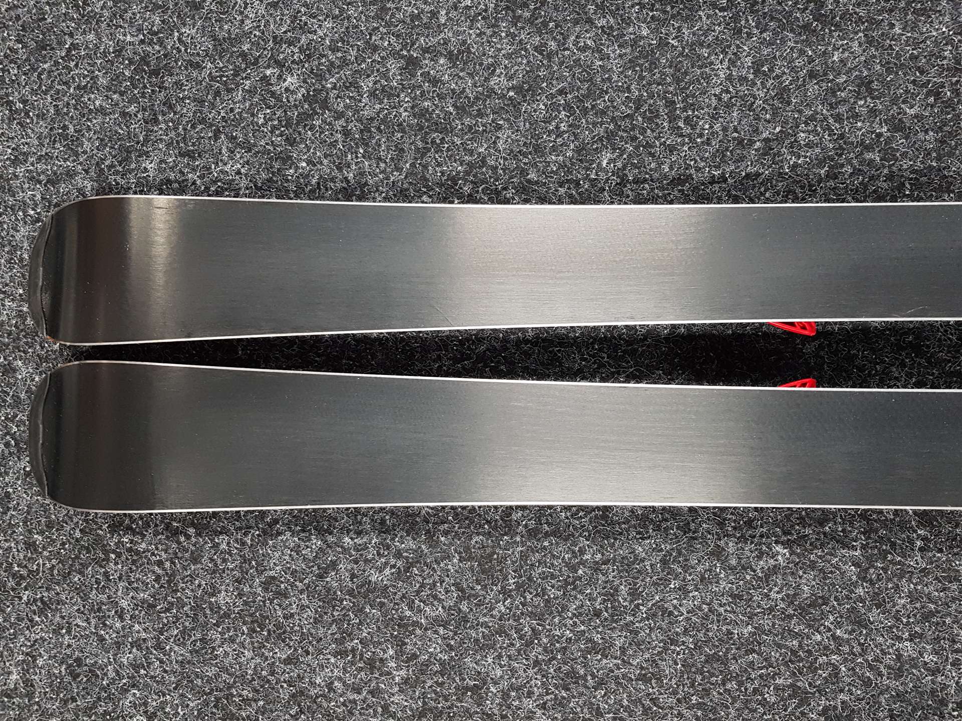 Gebrauchte Kinderski ATOMIC Redster J2 + Atomic C5 Bindungen