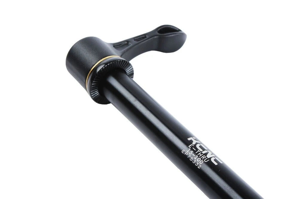 Axe fixe. boost avant 15x110 avec attache rapide