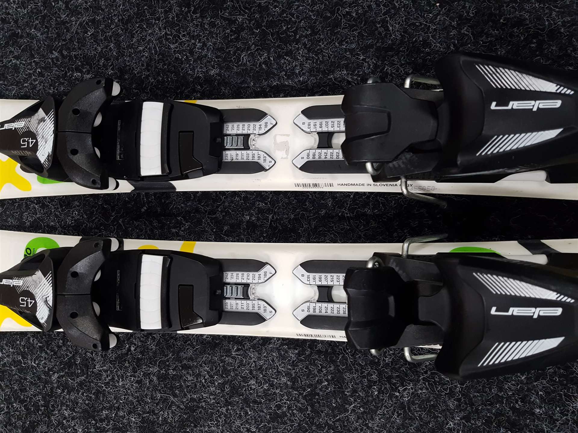 Gebrauchte Kinderski ELAN Explore + Bindungen Elan 4.5