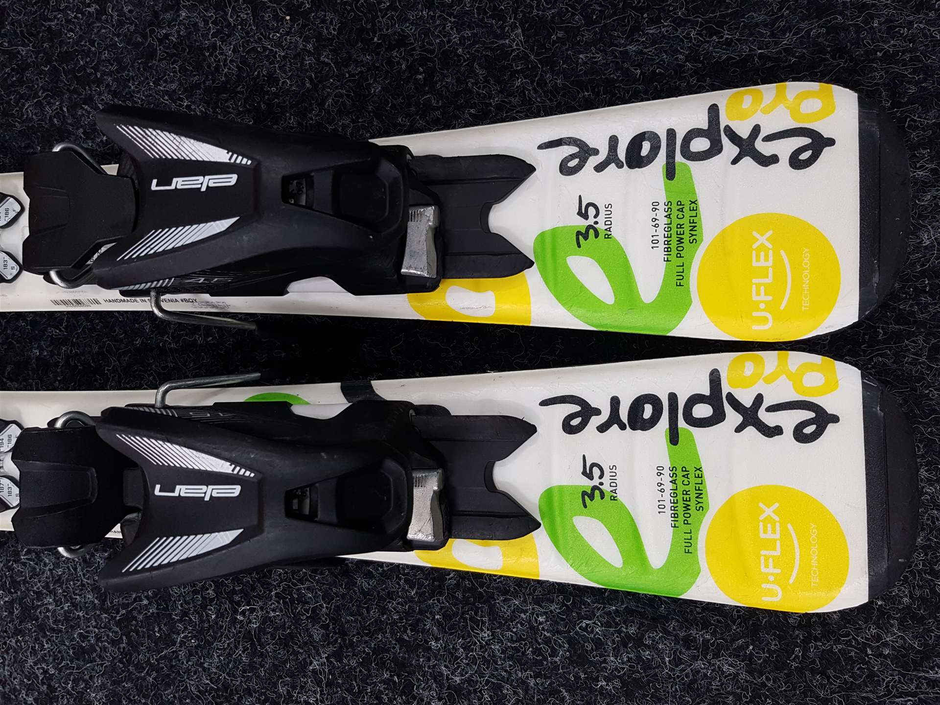 Gebrauchte Kinderski ELAN Explore + Bindungen Elan 4.5